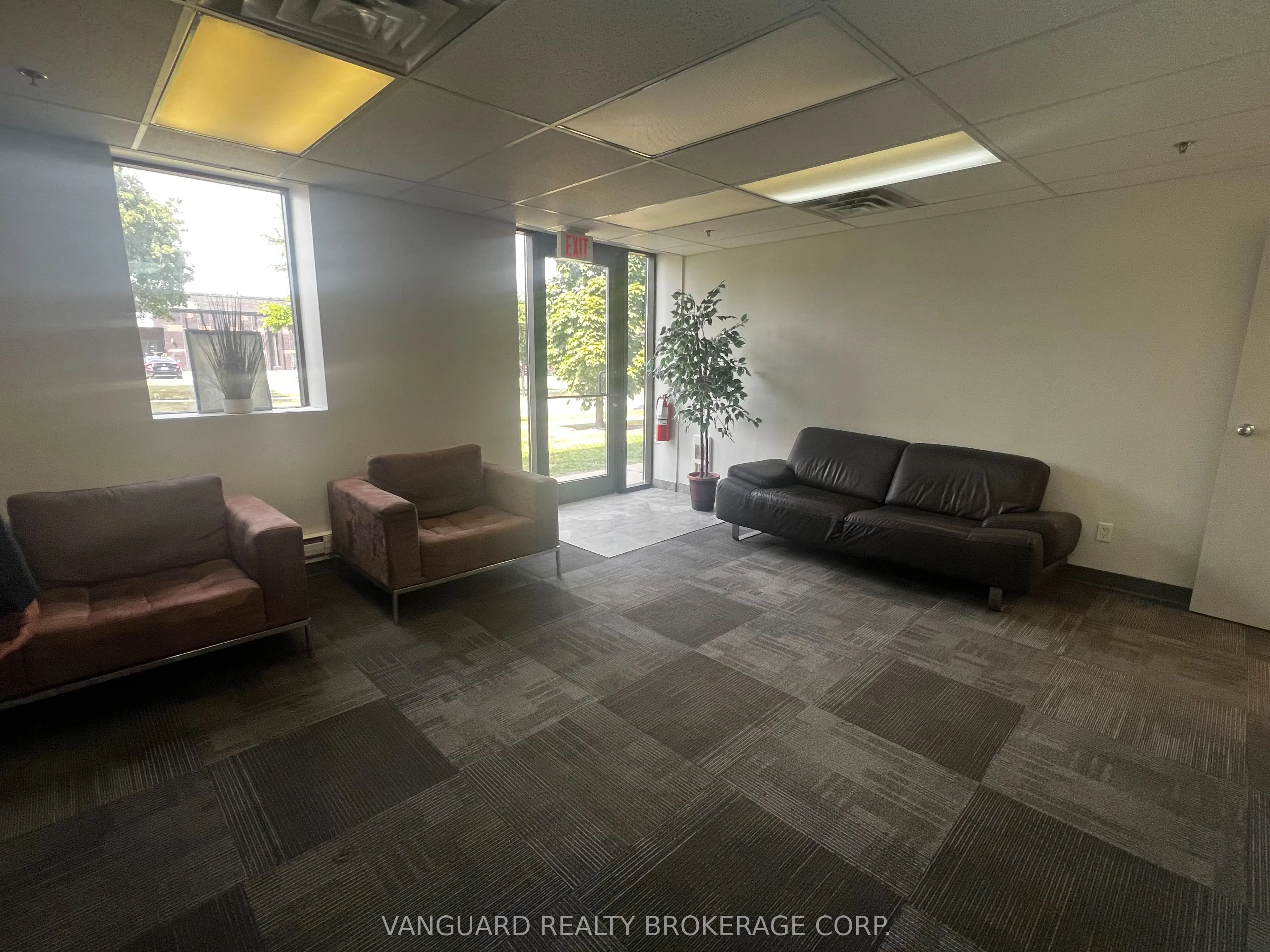 377 Canarctic Drive, #1