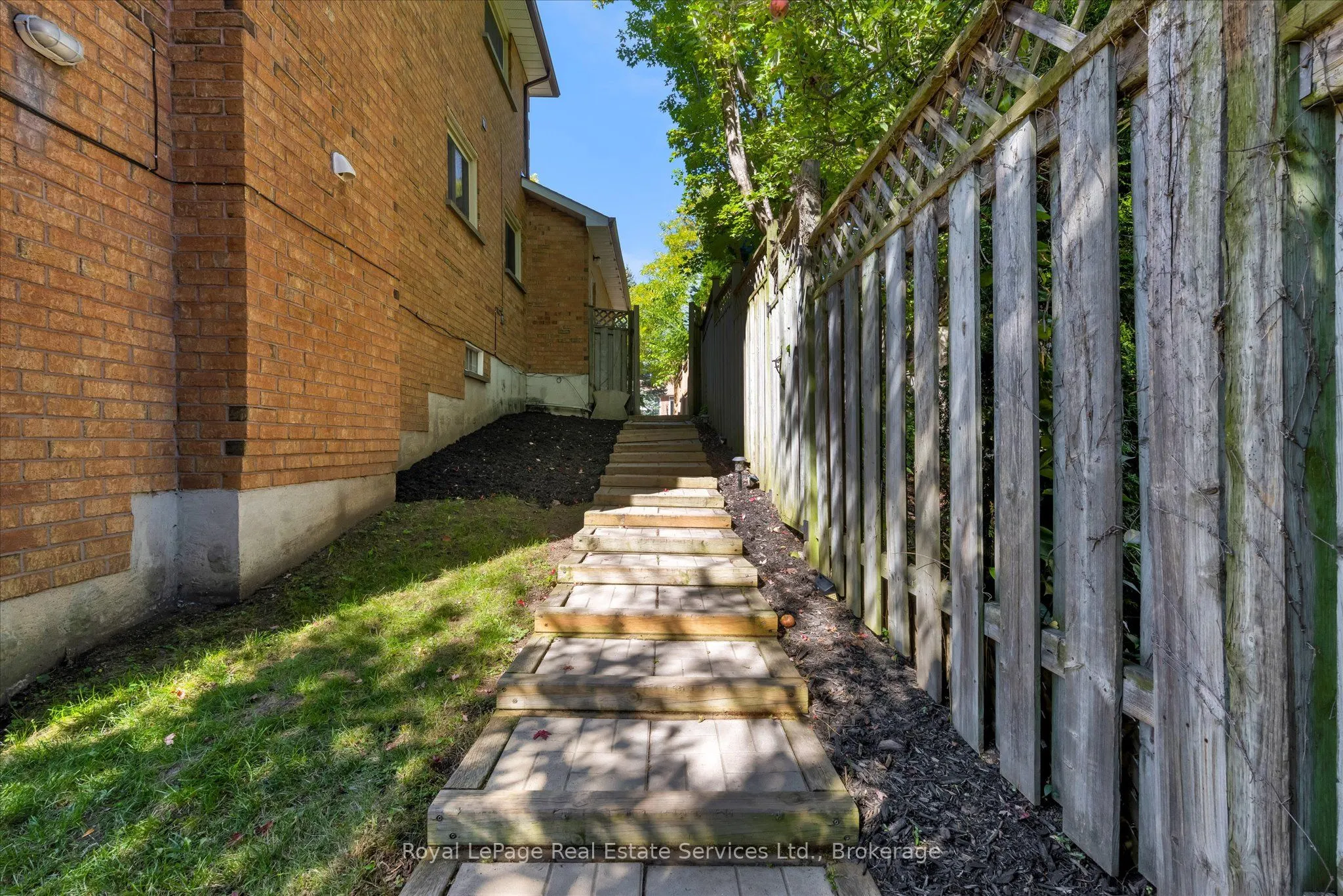 2938 Mulberry Drive