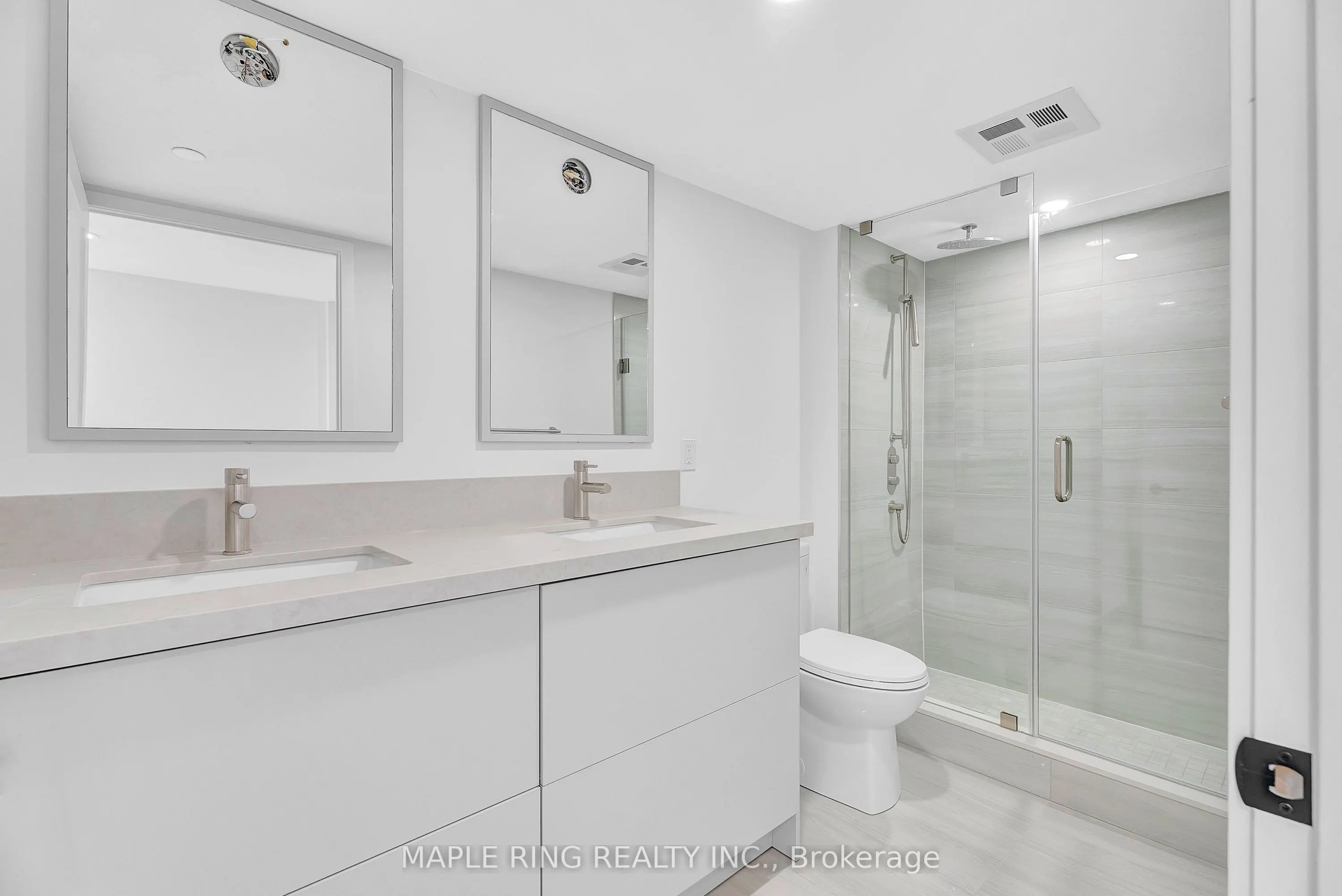 2489 Taunton Road, #101