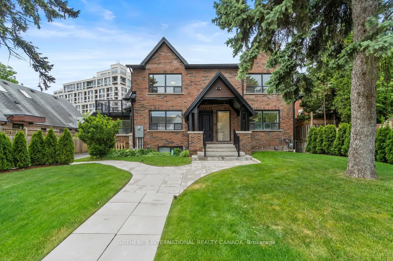 44 Larkin Avenue E, #Lower