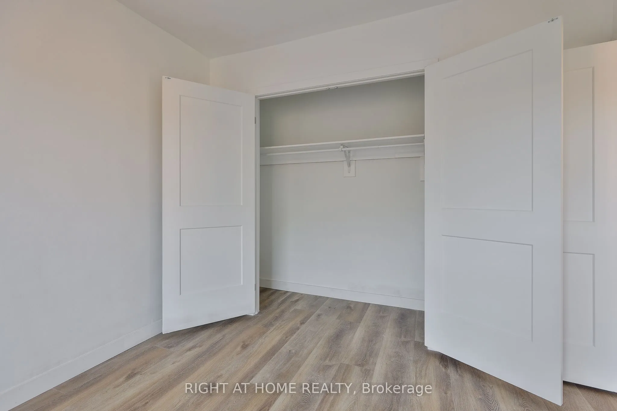 2841 Keele Street, #8