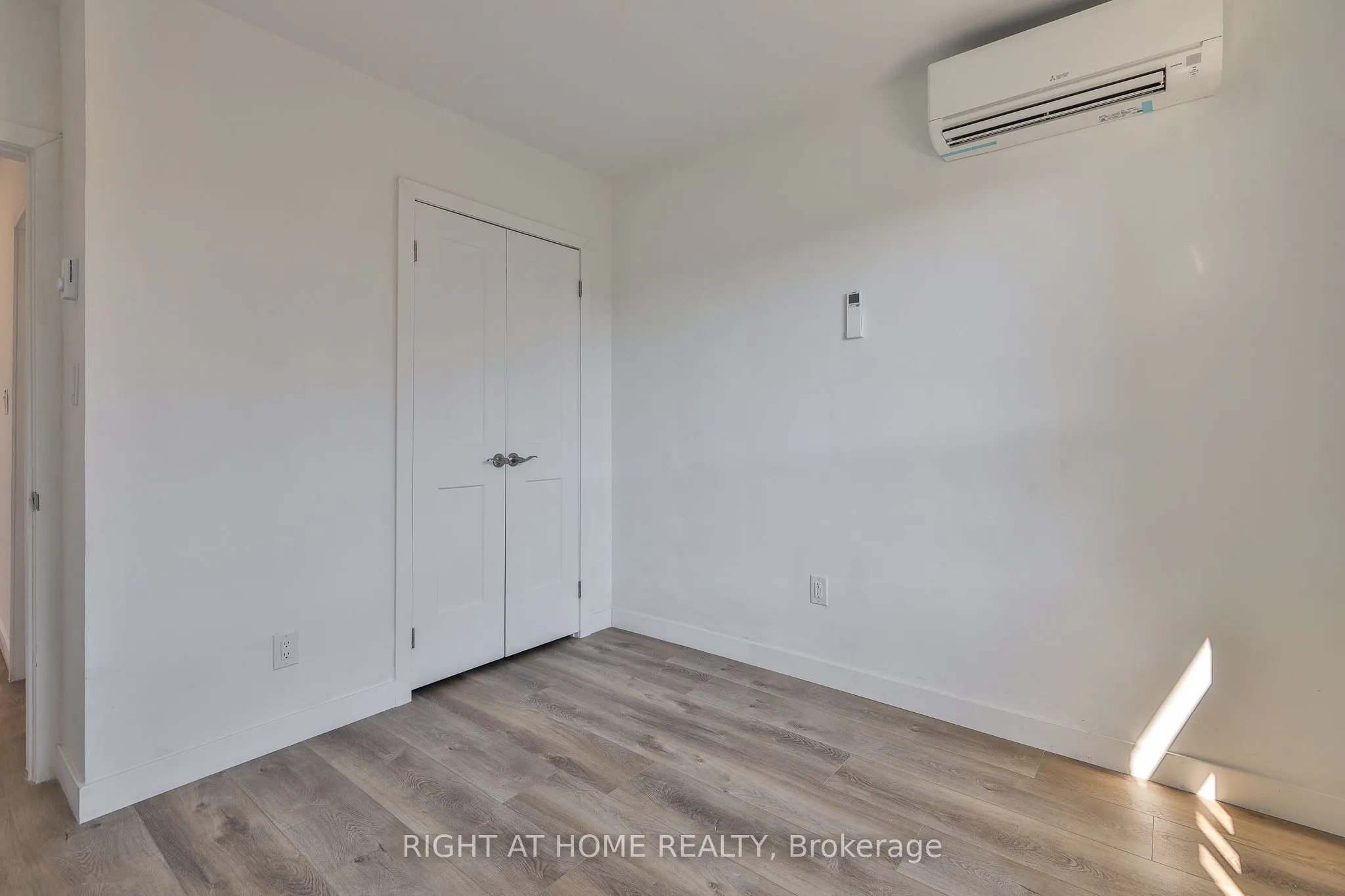 2841 Keele Street, #8