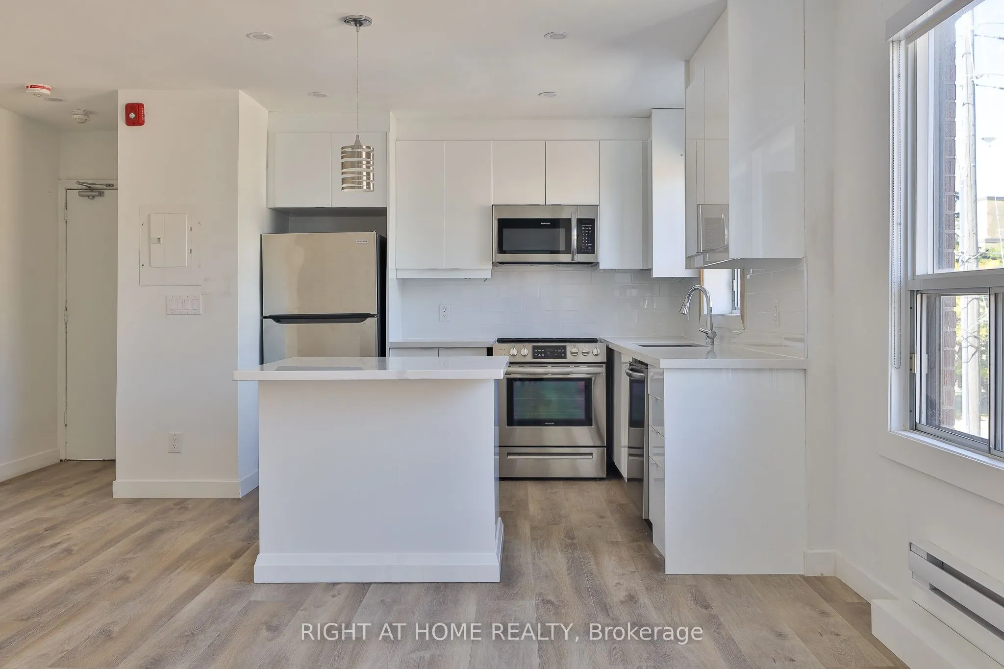 2841 Keele Street, #8