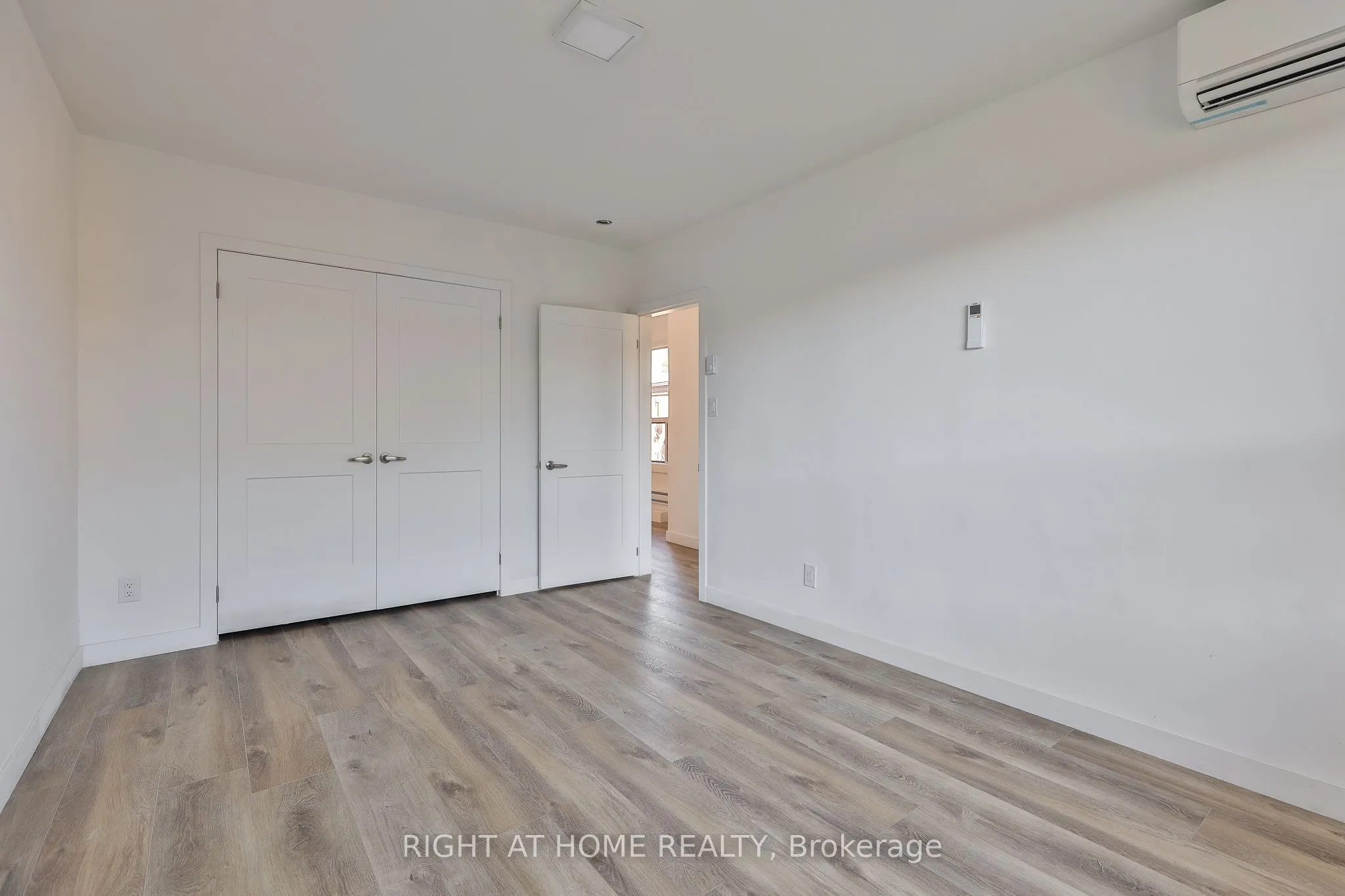 2841 Keele Street, #8
