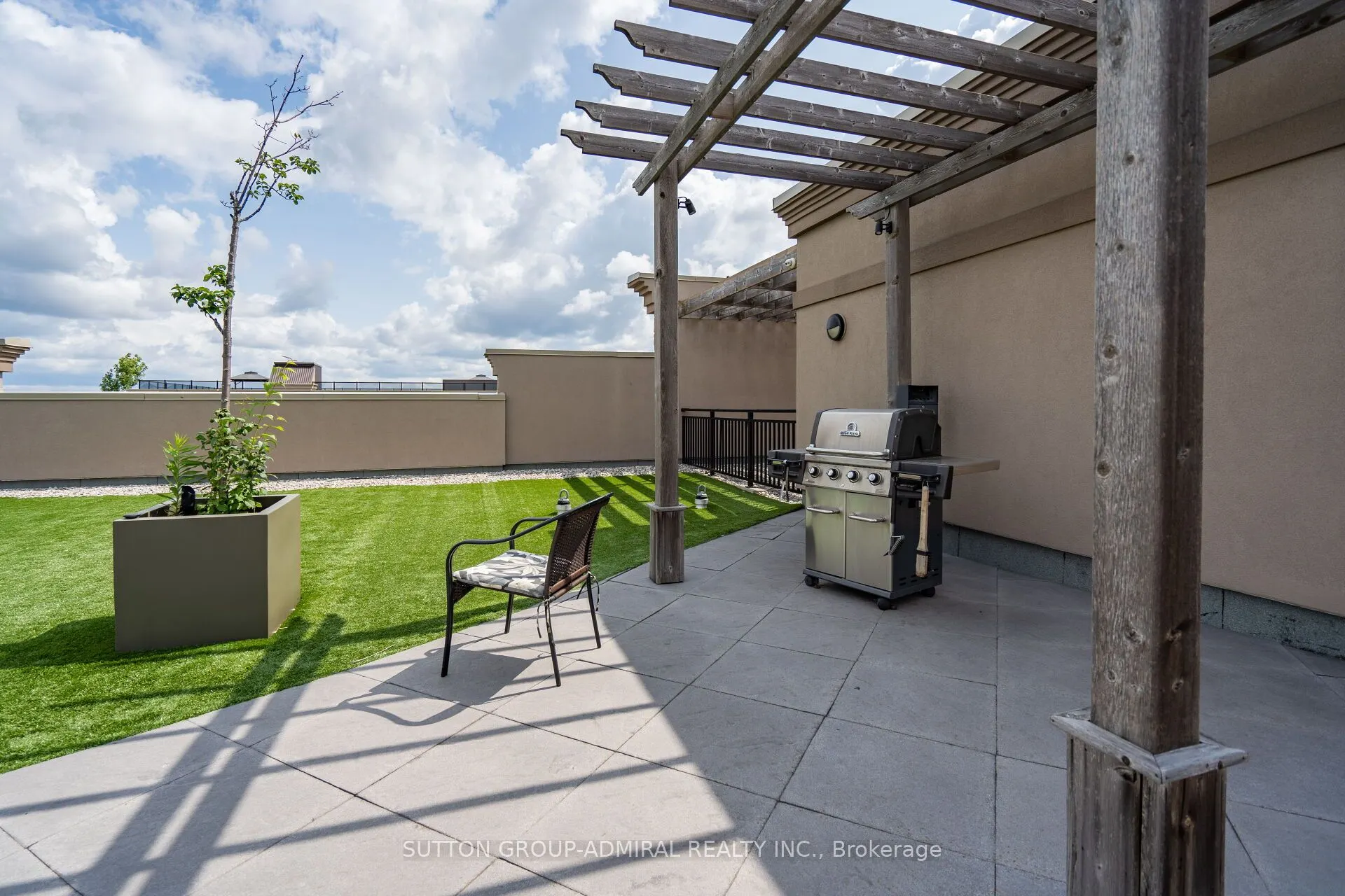 5317 Upper Middle Road, #104
