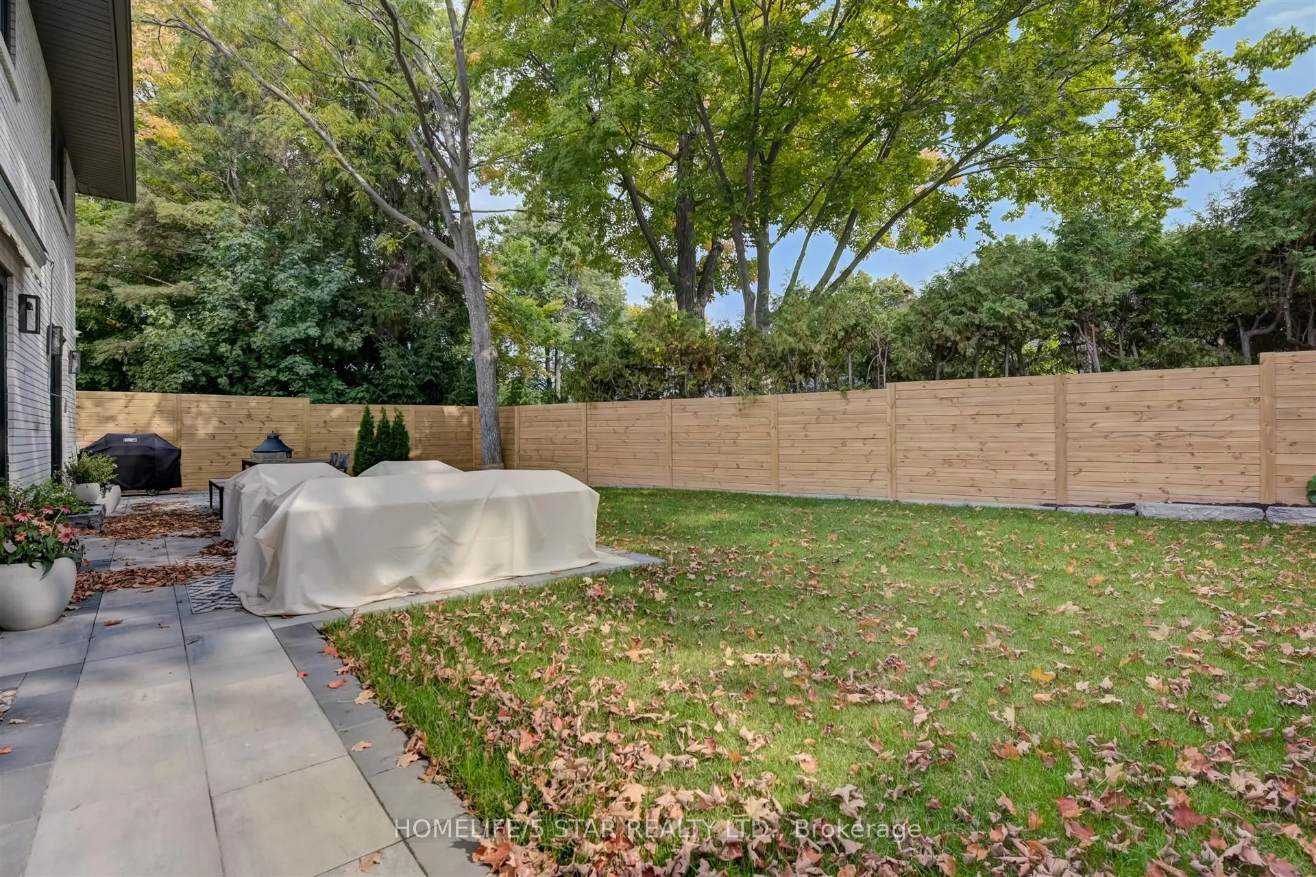 7 Kingsborough Crescent
