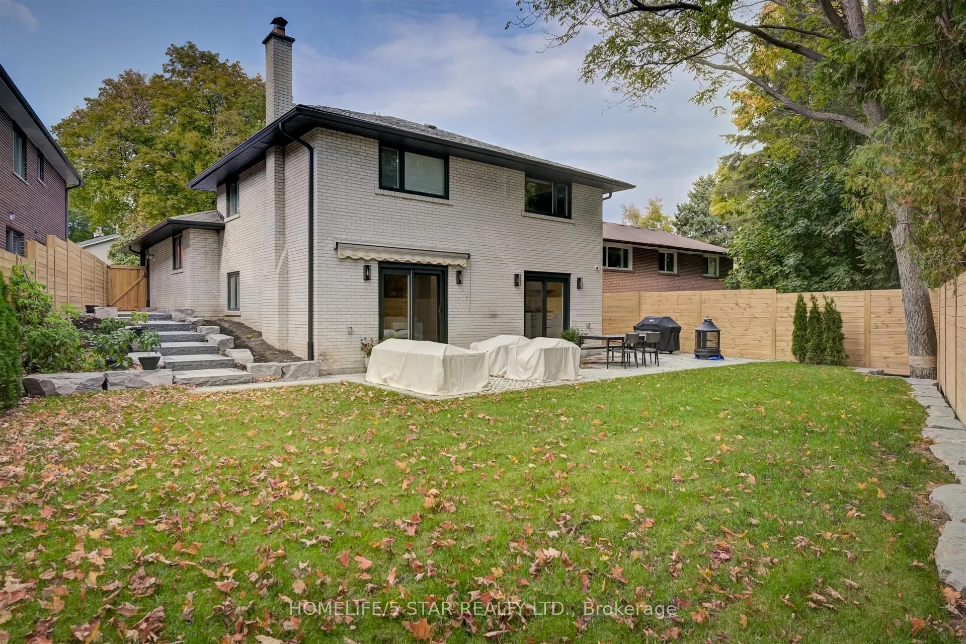 7 Kingsborough Crescent