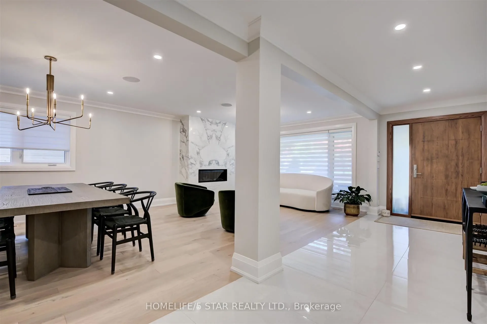 7 Kingsborough Crescent
