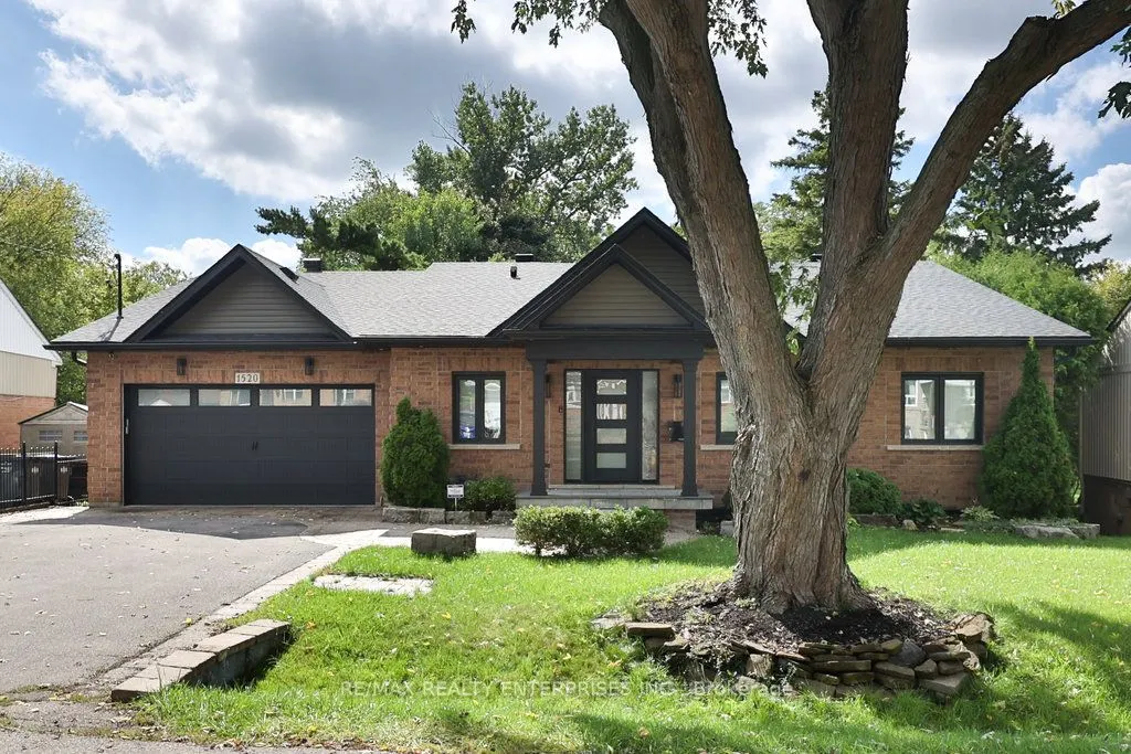 1520 Drymen Crescent
