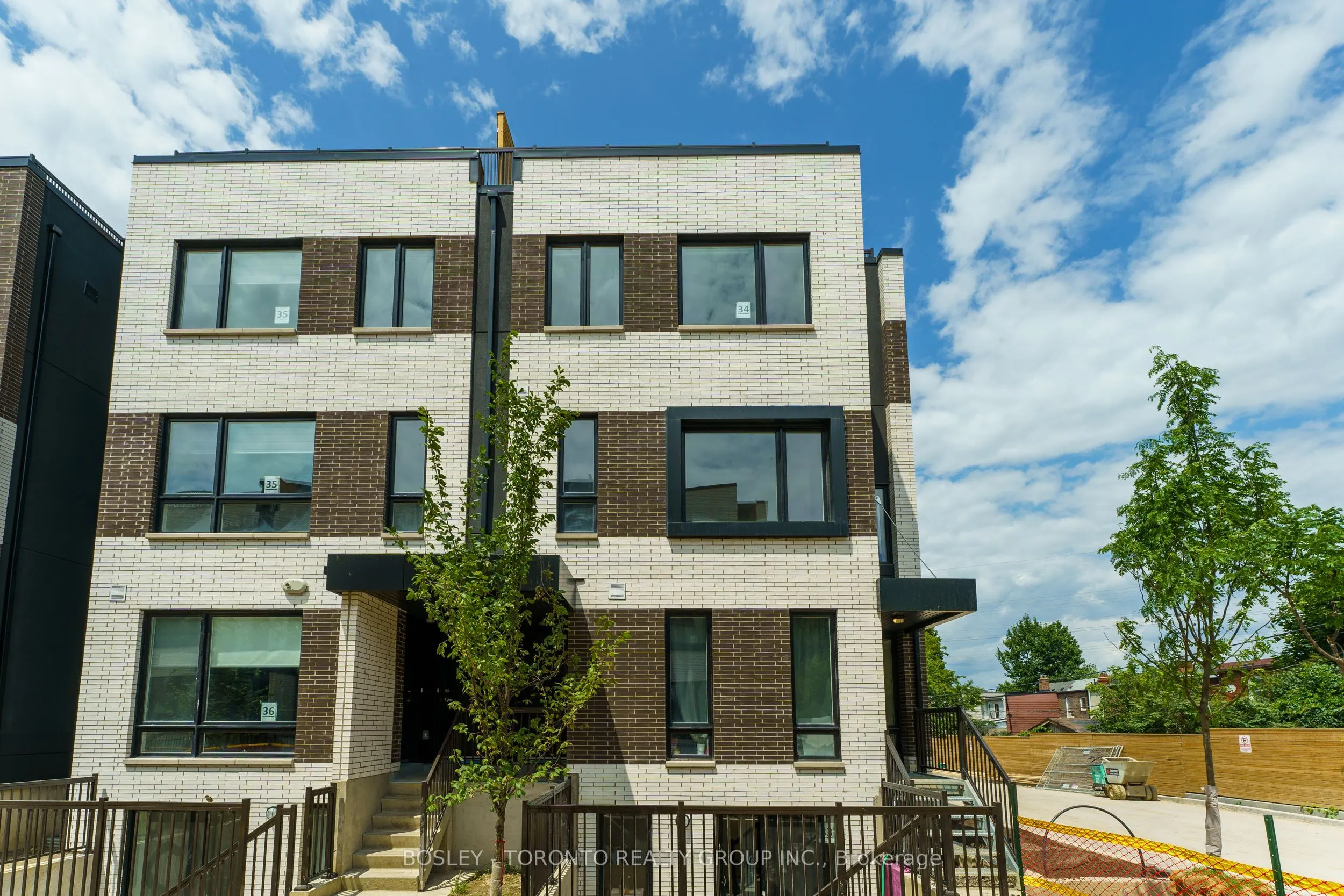 30 Ed Clark Gardens, #2