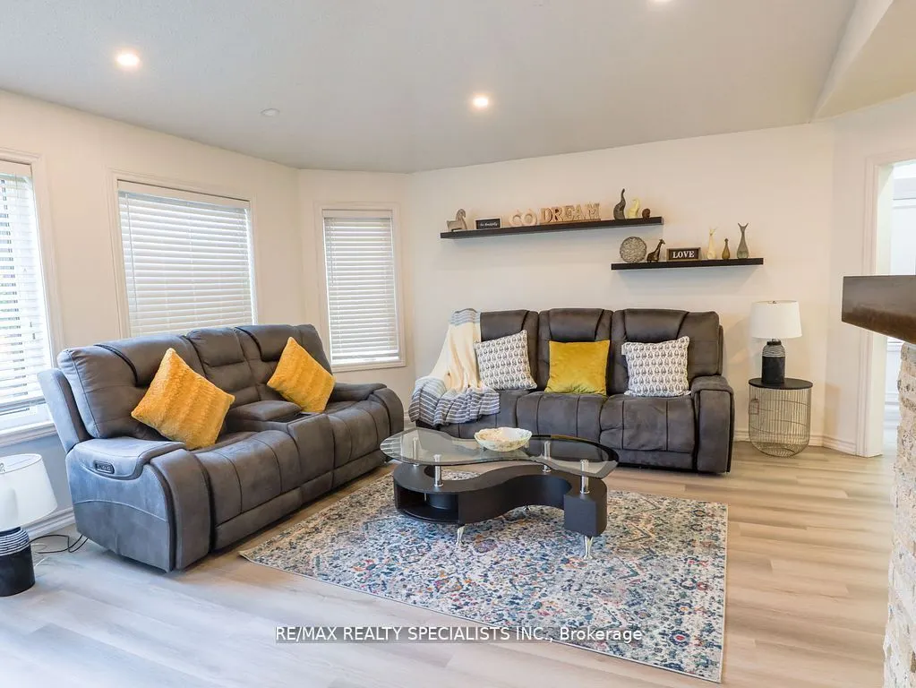 10 Banington Crescent