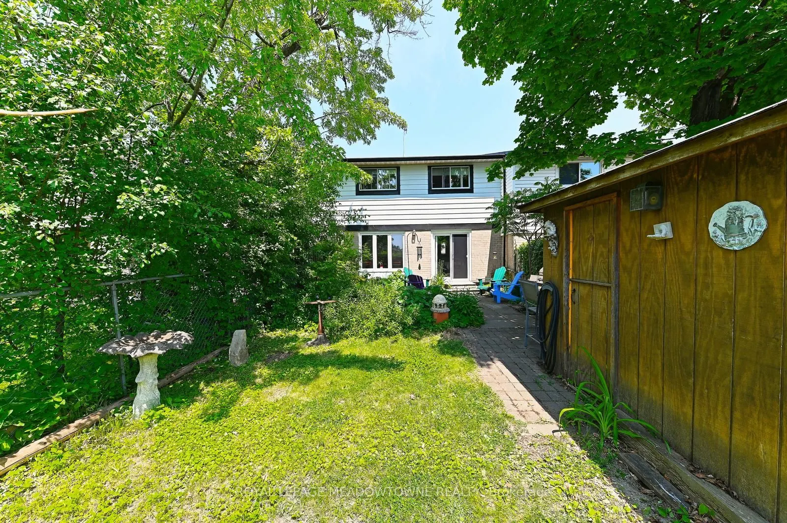 4 Greenfield Square