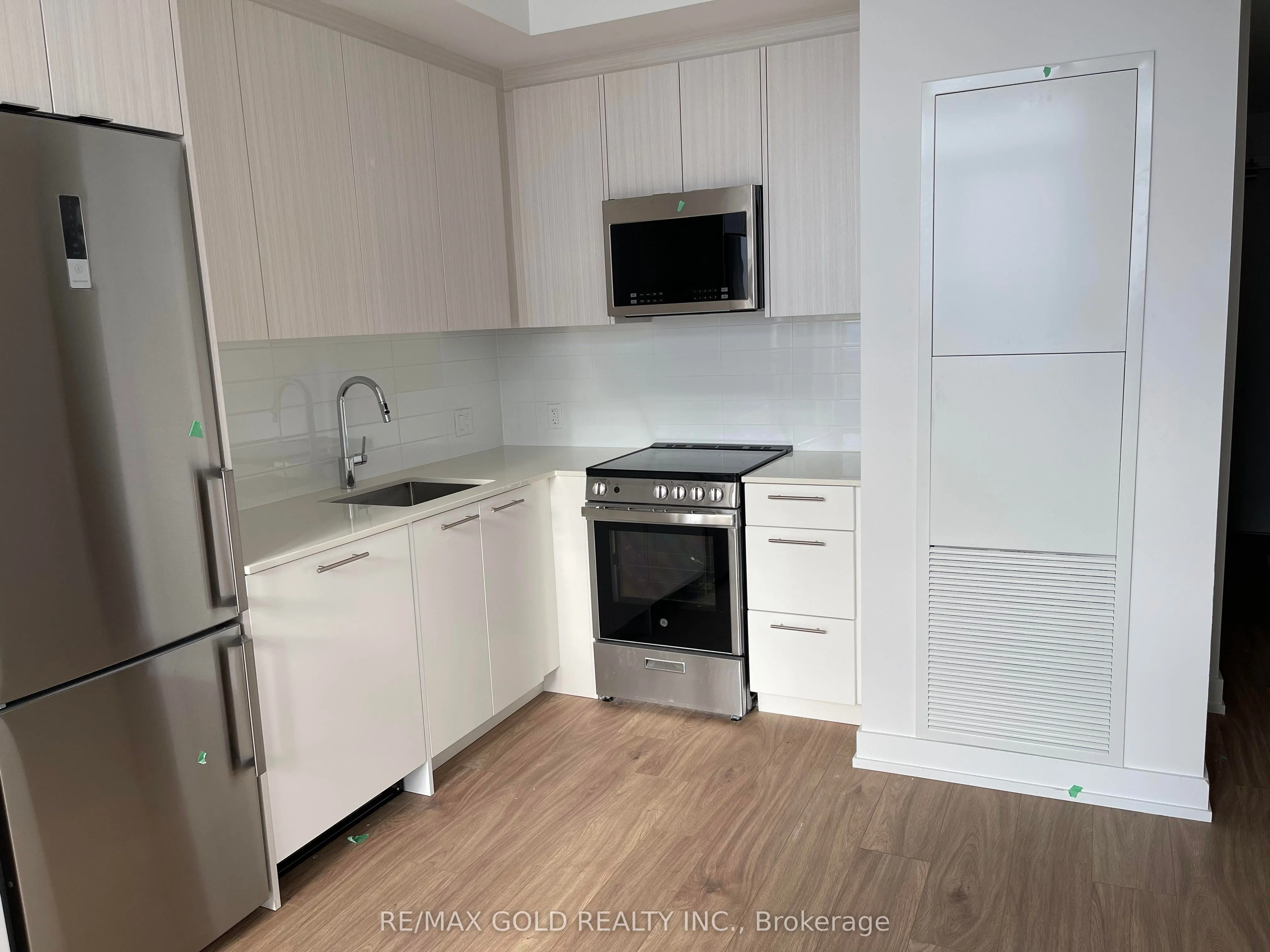 215 Veterans Drive, #1210