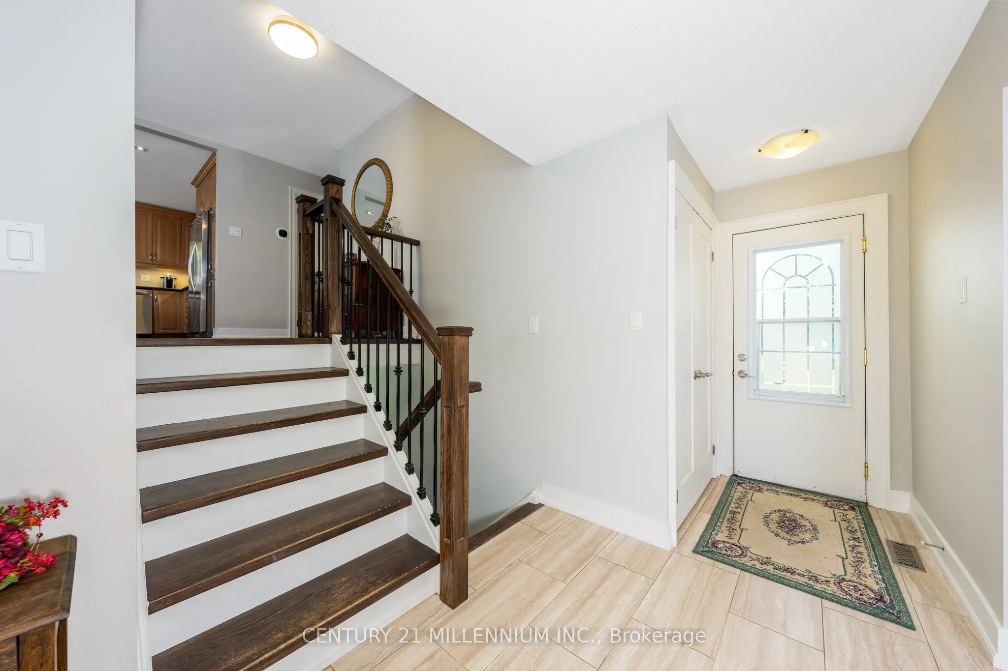 27 Hillside Drive