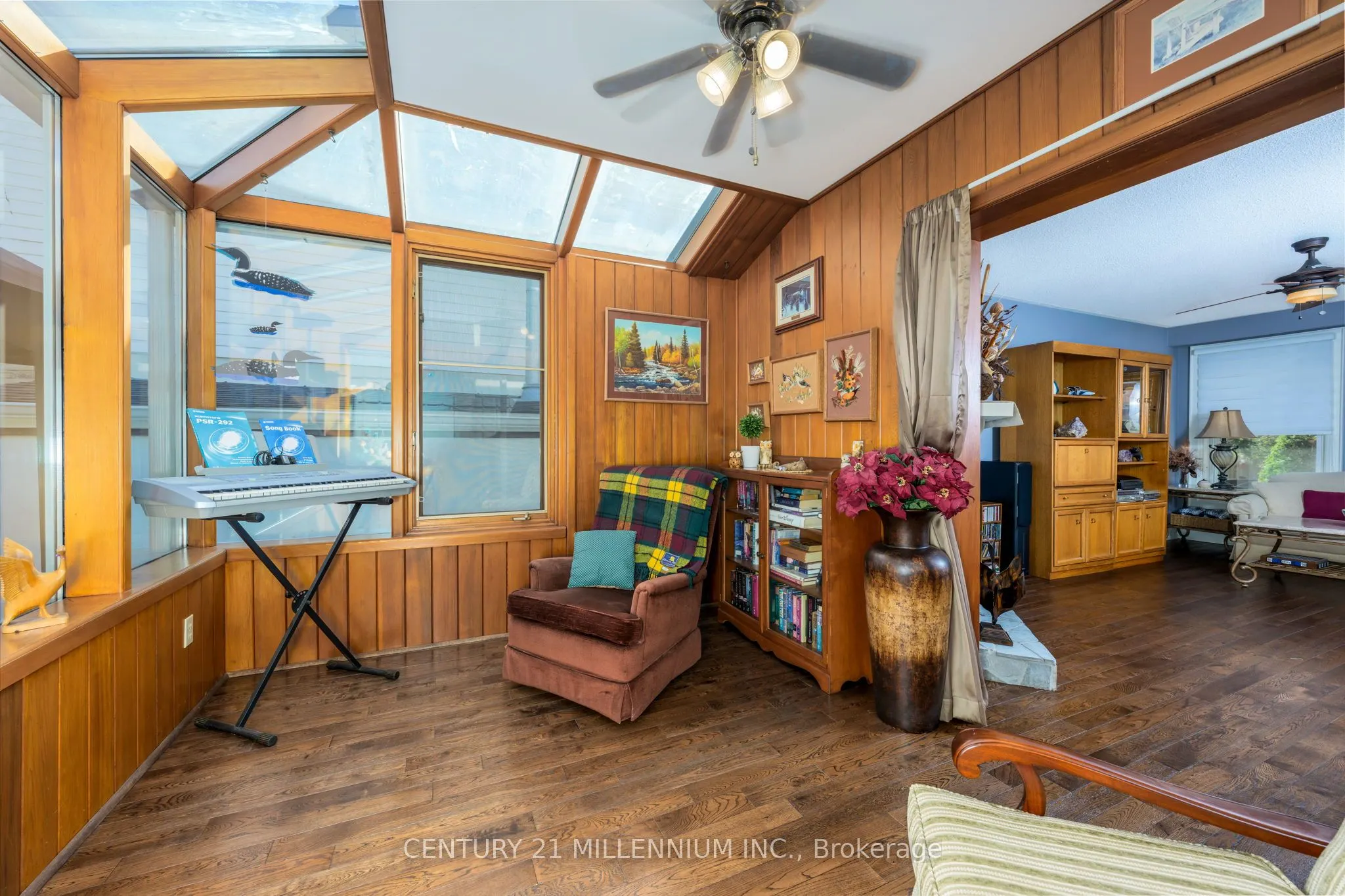 27 Hillside Drive