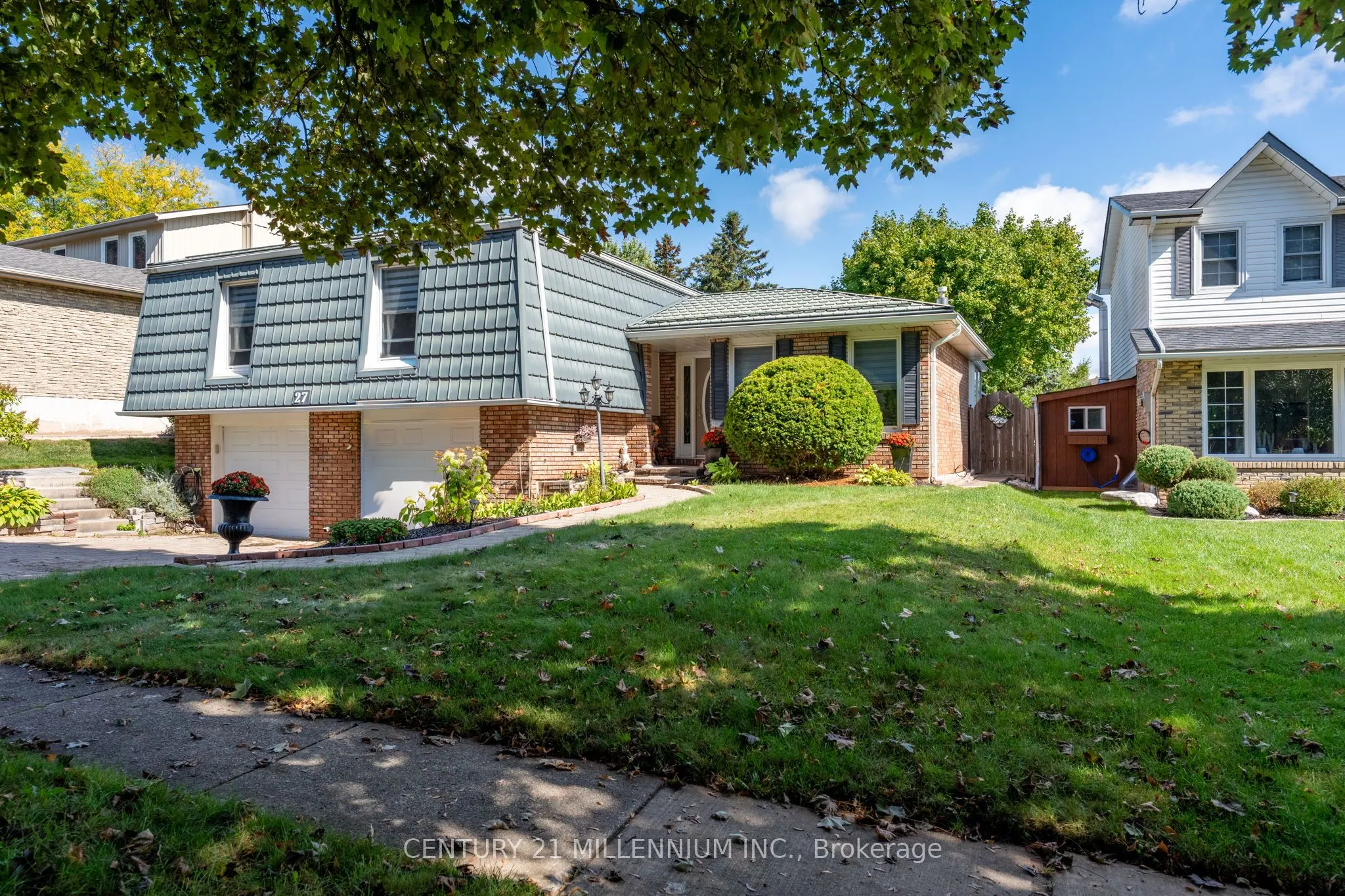 27 Hillside Drive