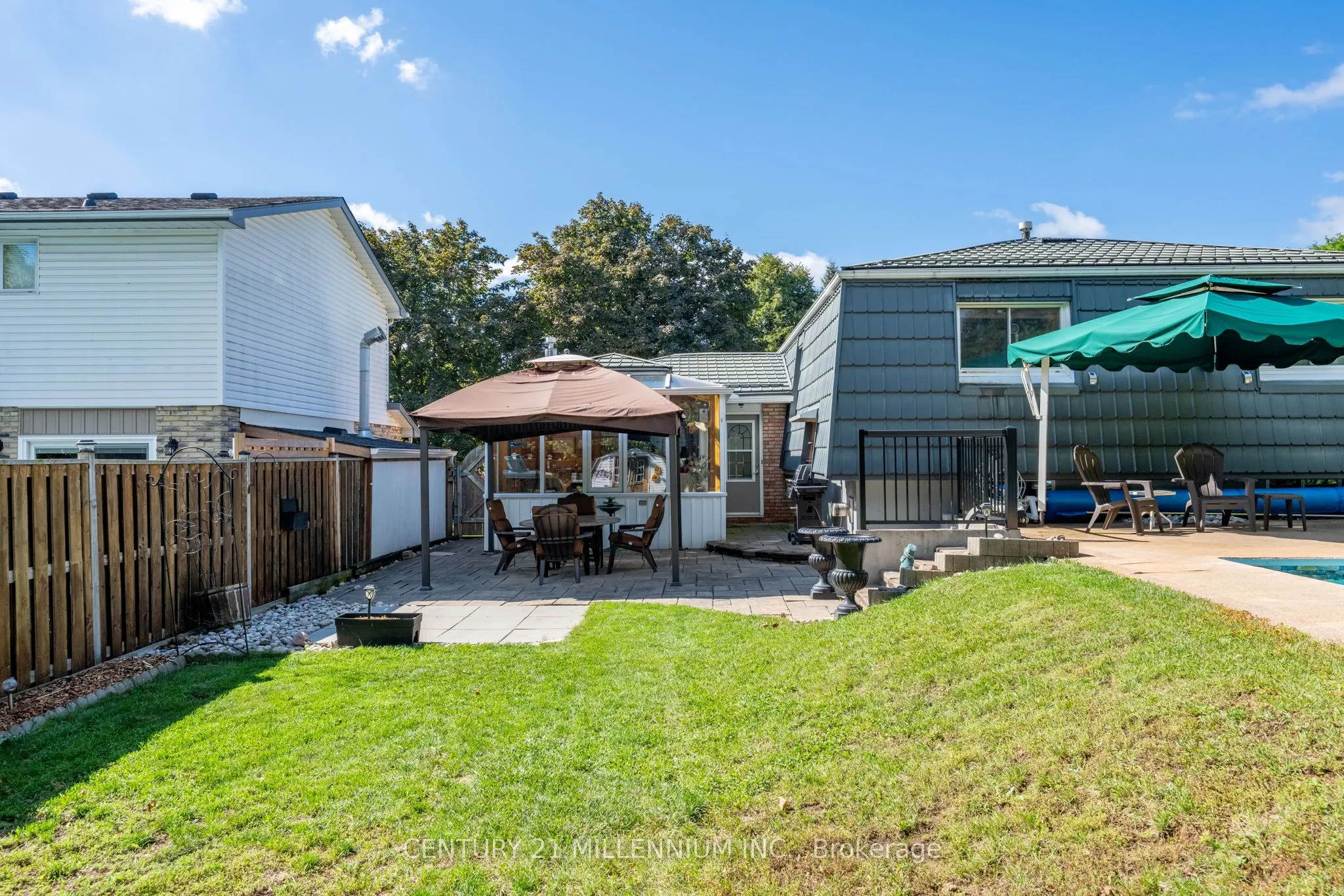 27 Hillside Drive