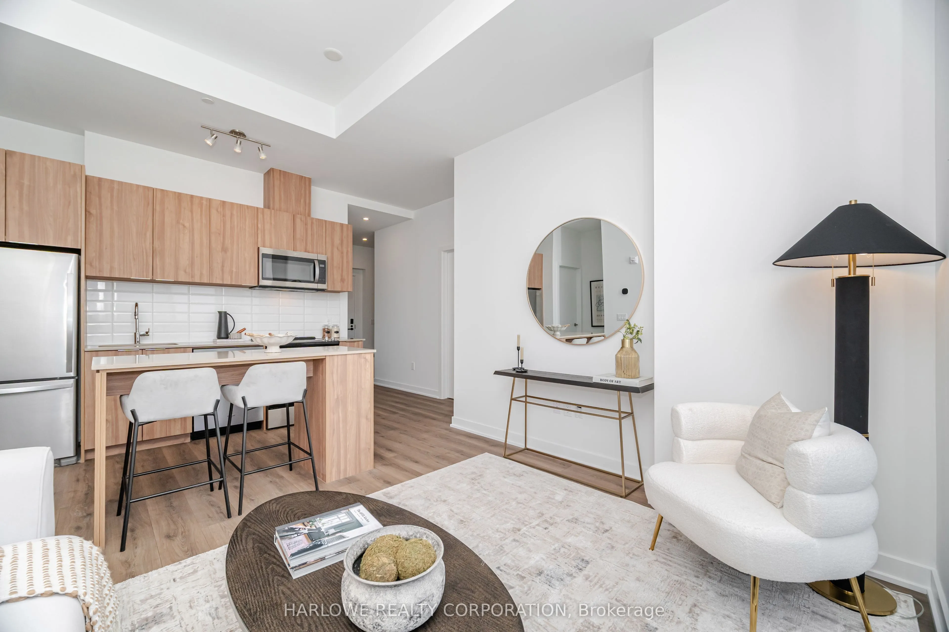 770 Whitlock Avenue, #806