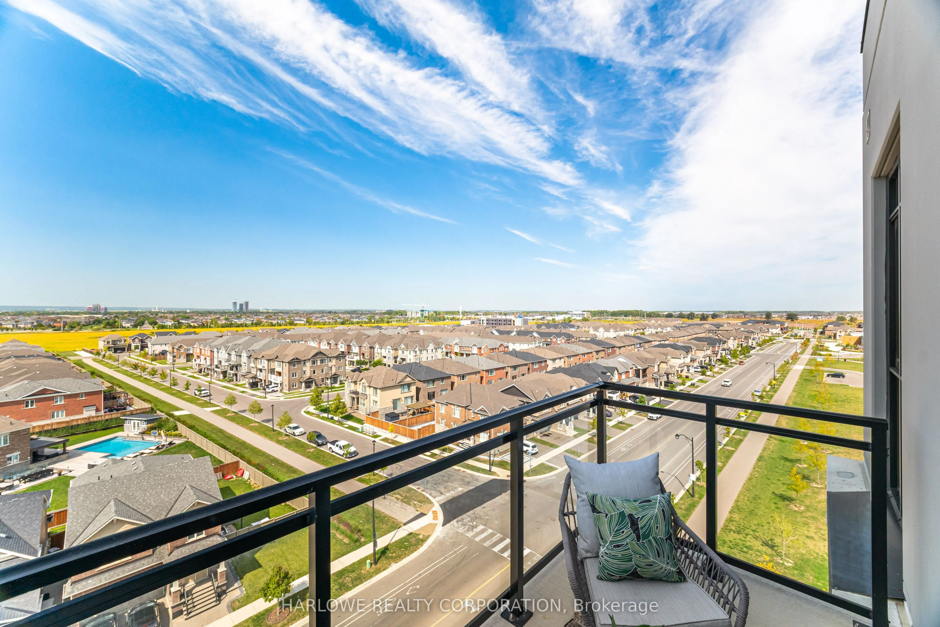 770 Whitlock Avenue, #806