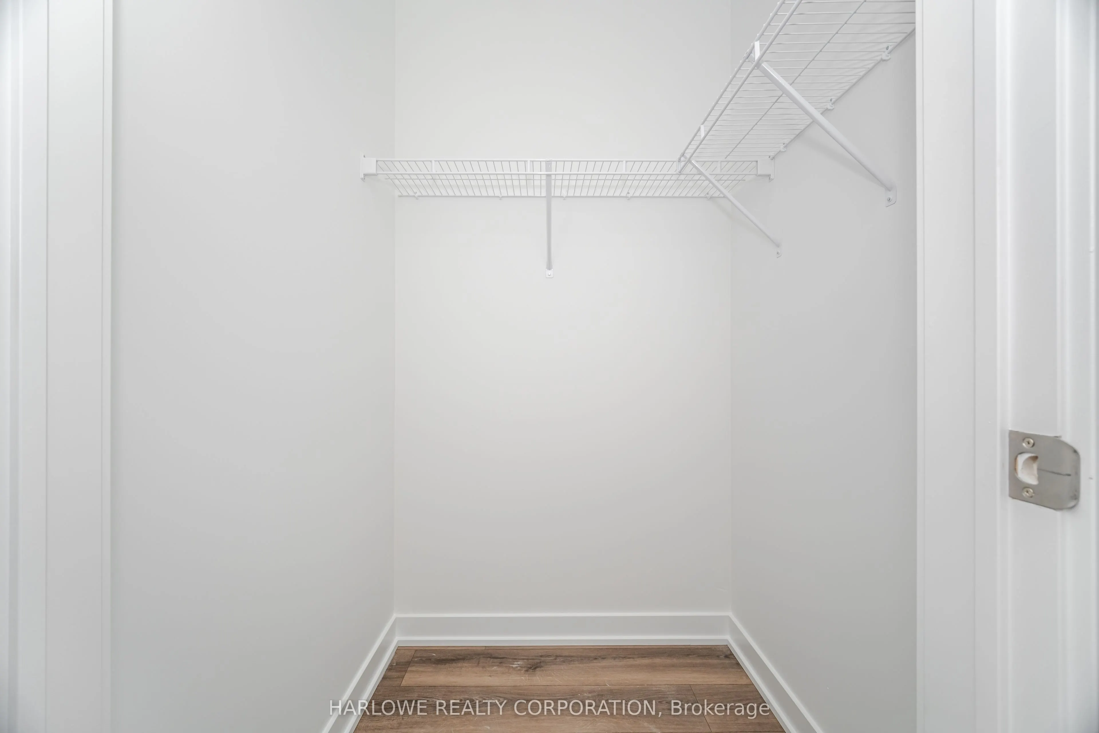 770 Whitlock Avenue, #806