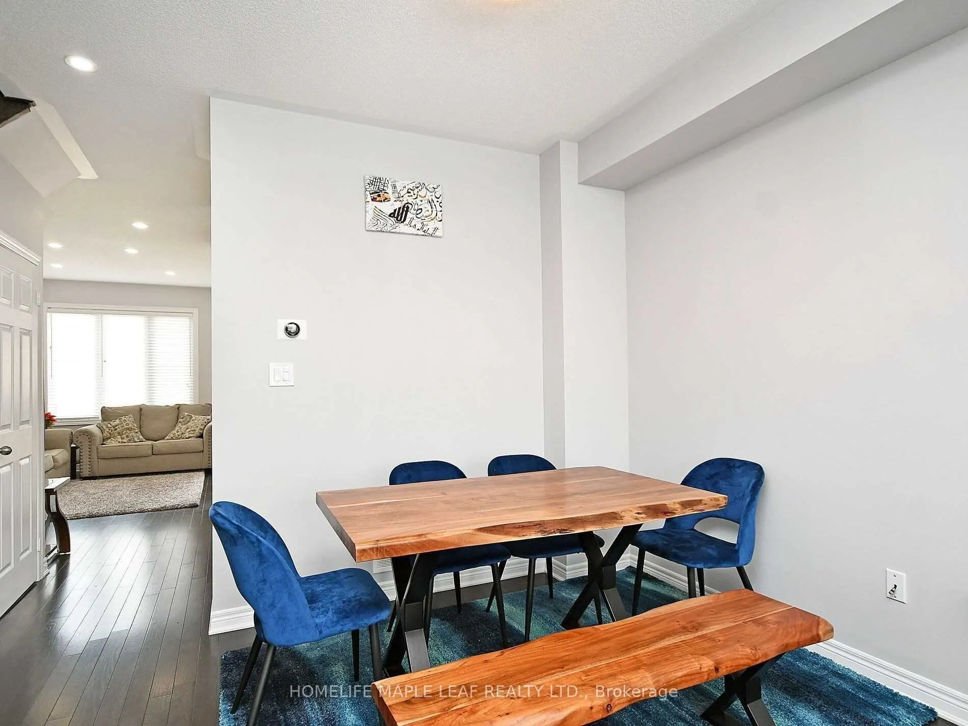 76 Rockman Crescent