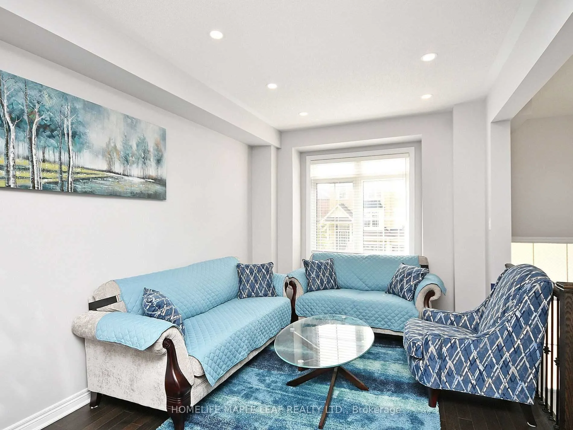 76 Rockman Crescent