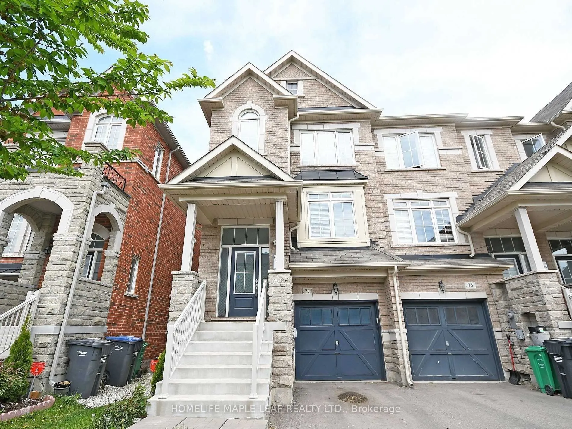76 Rockman Crescent