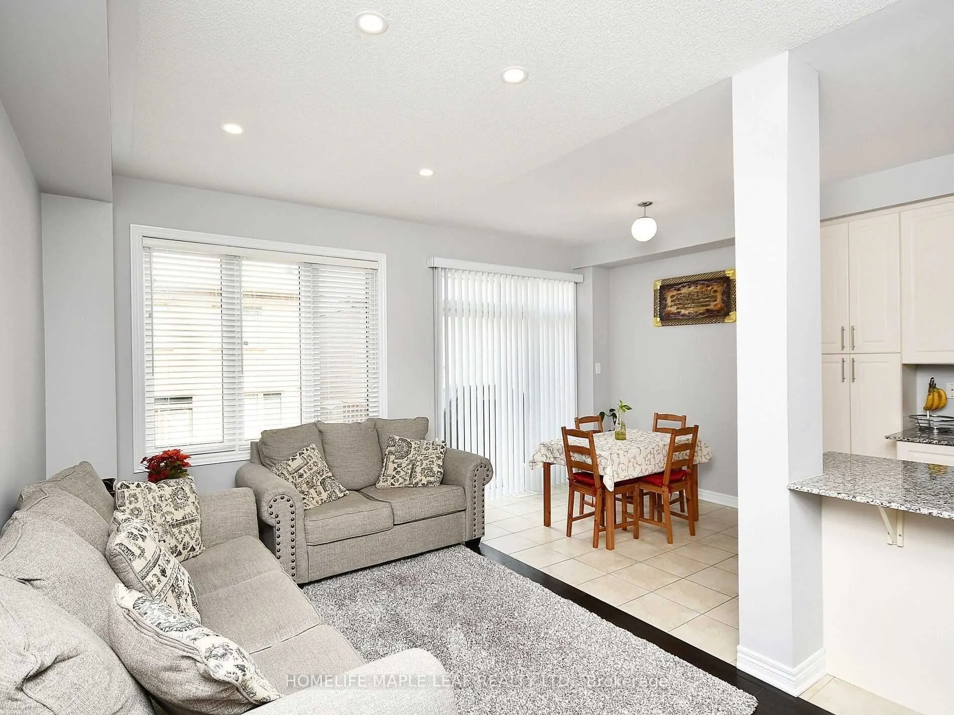 76 Rockman Crescent