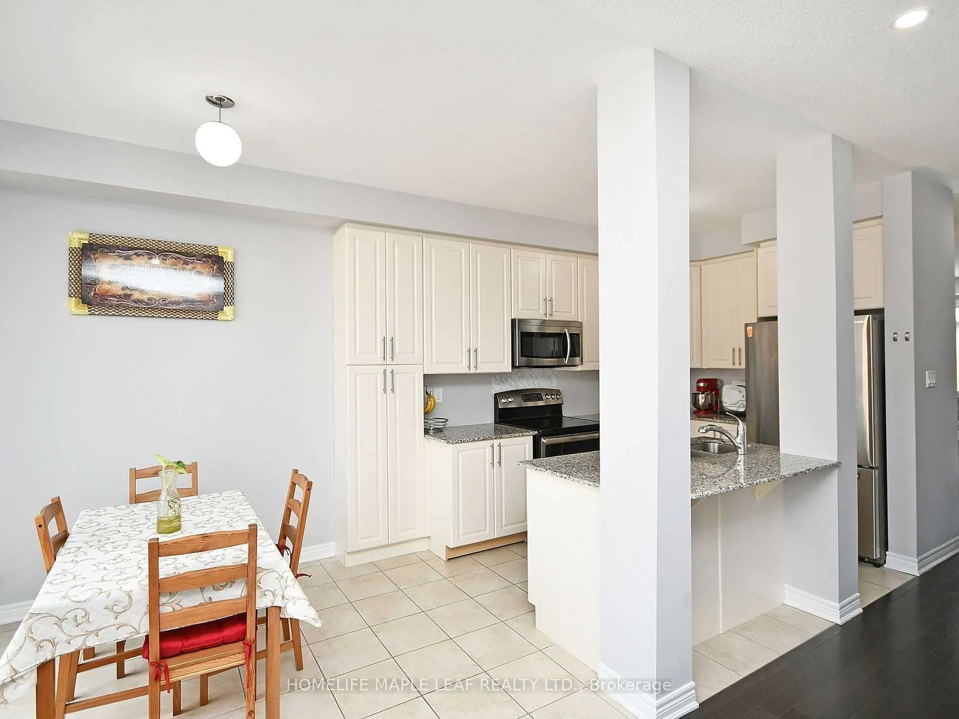 76 Rockman Crescent