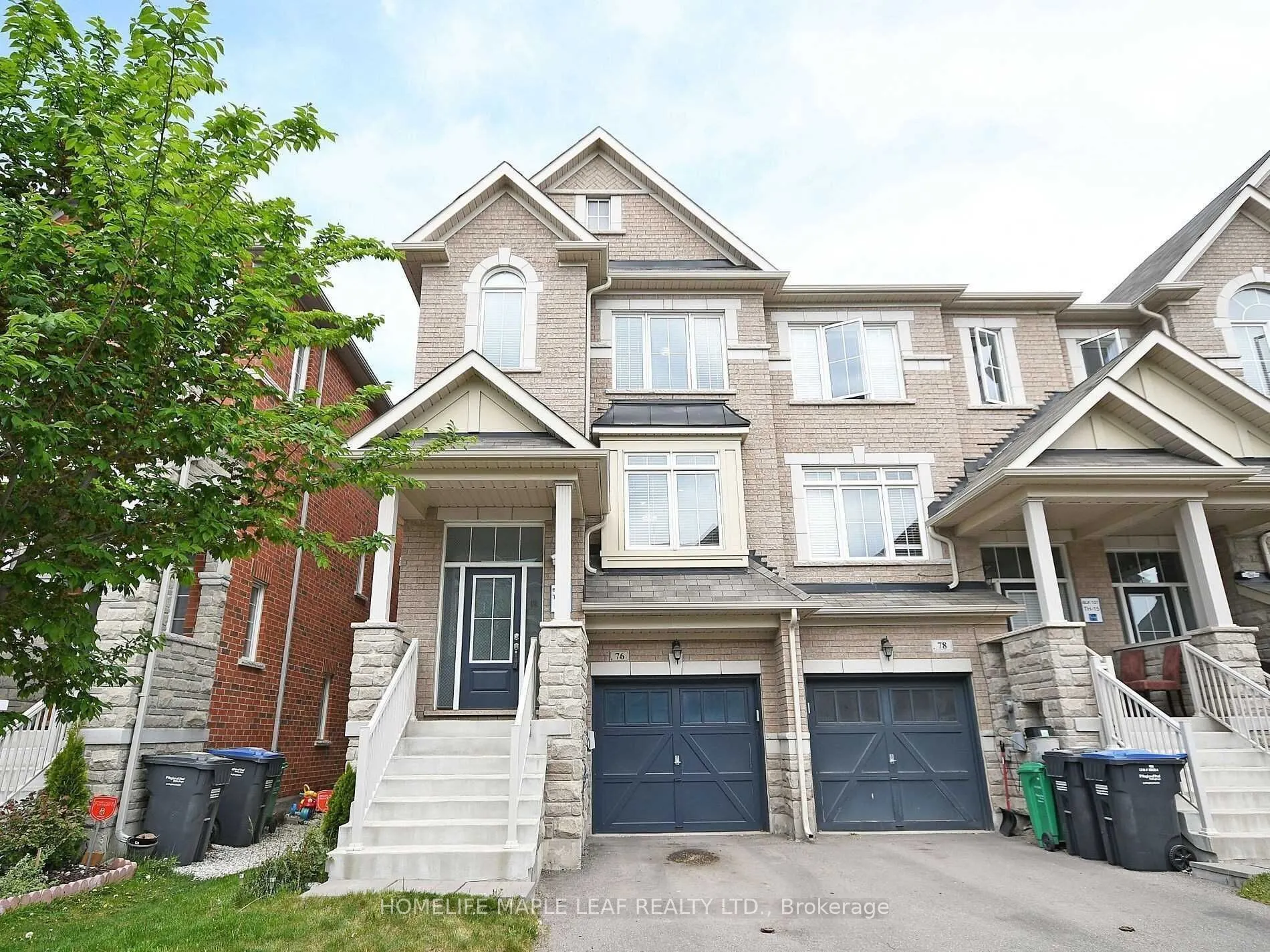 76 Rockman Crescent