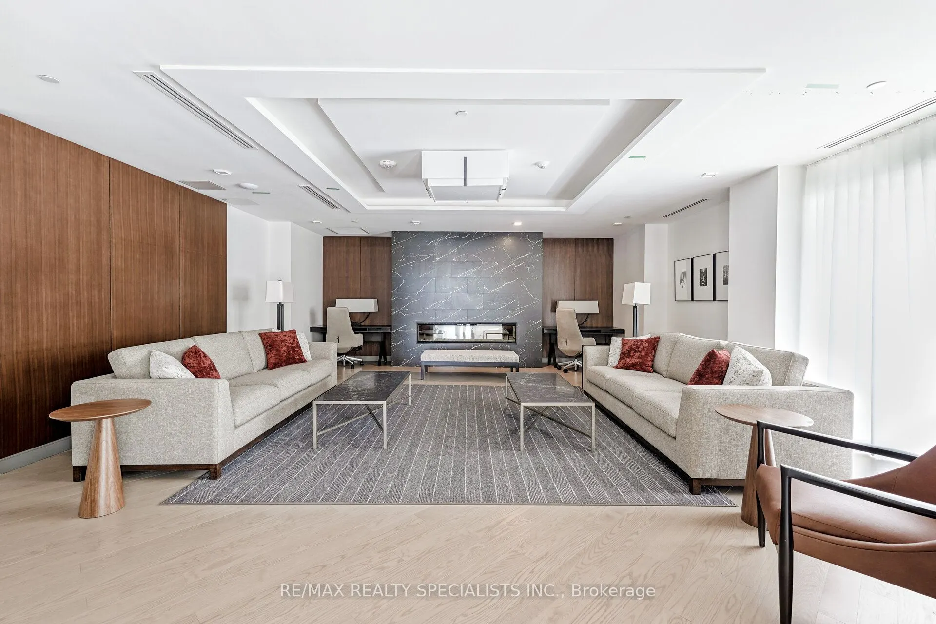1575 Lakeshore Road W, #258