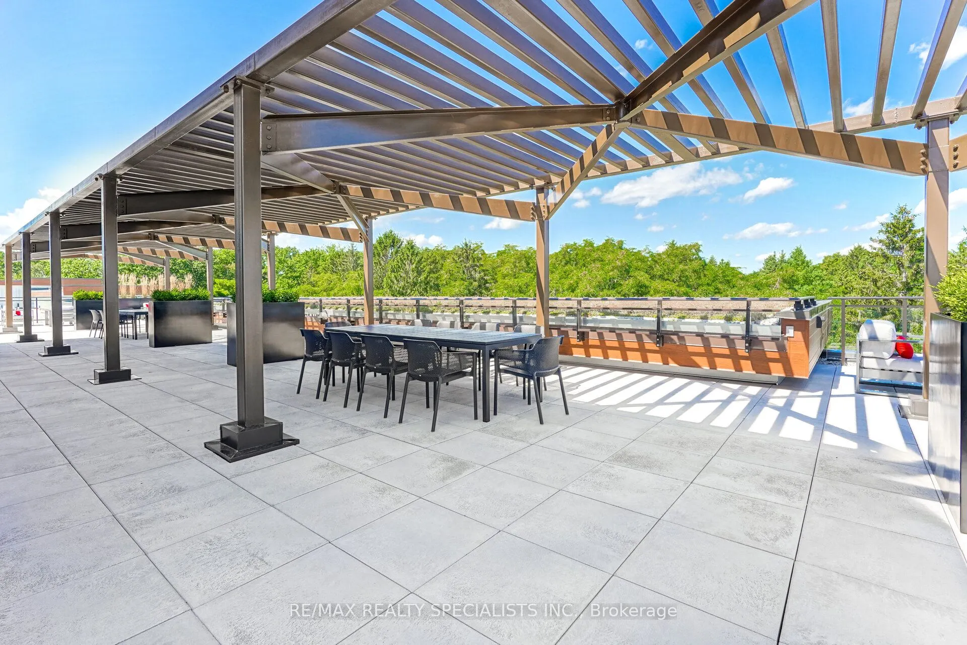 1575 Lakeshore Road W, #258