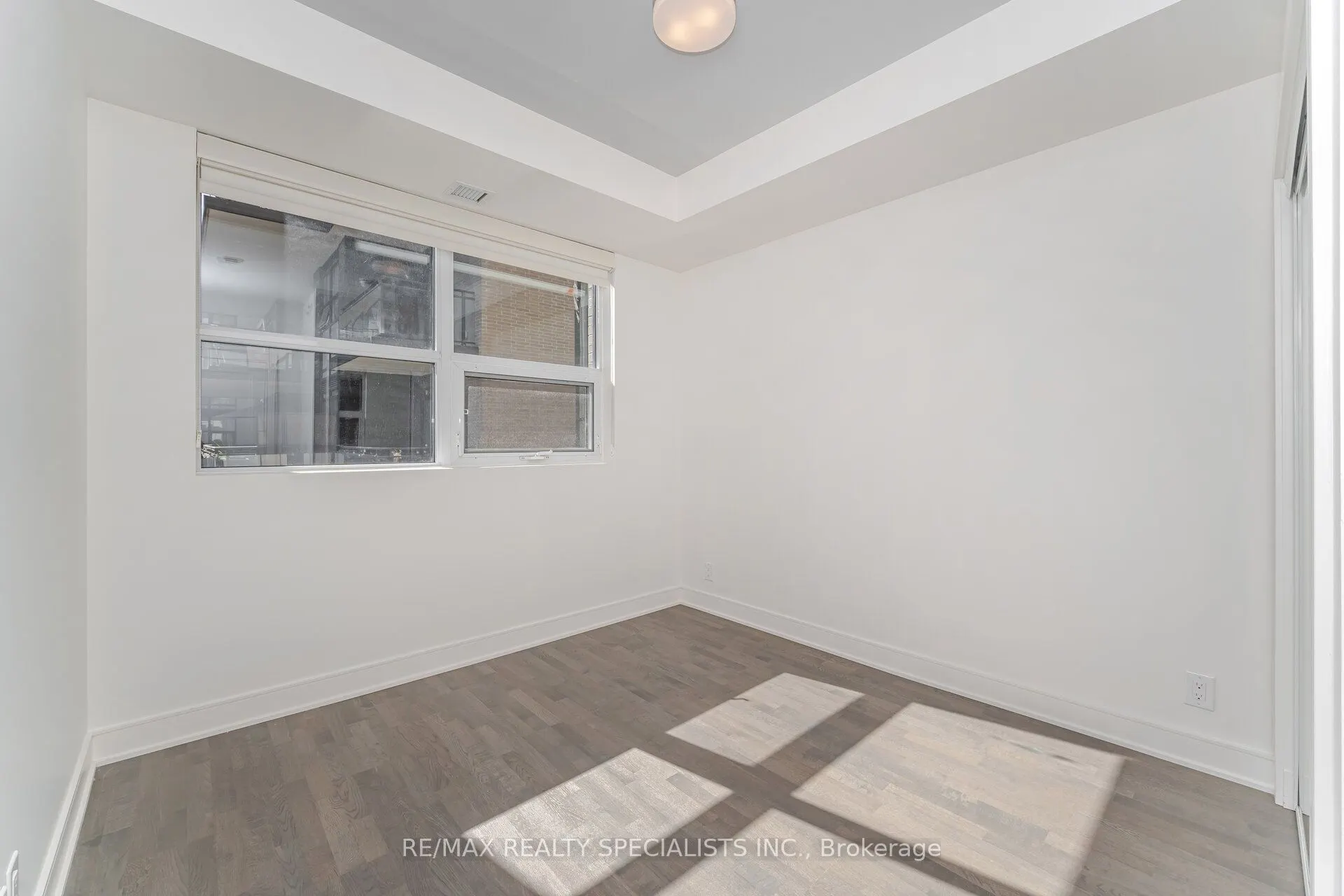 1575 Lakeshore Road W, #258