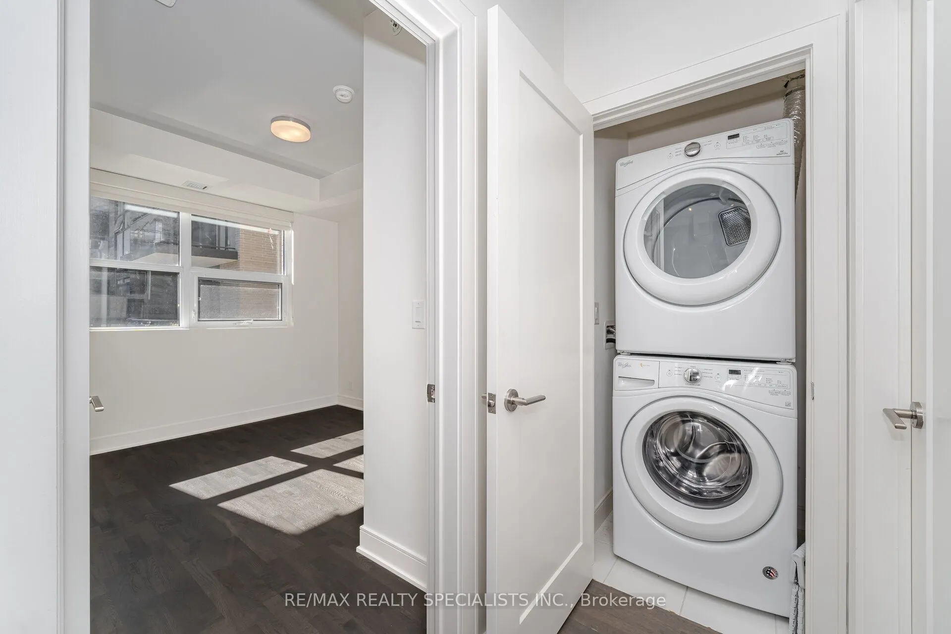 1575 Lakeshore Road W, #258