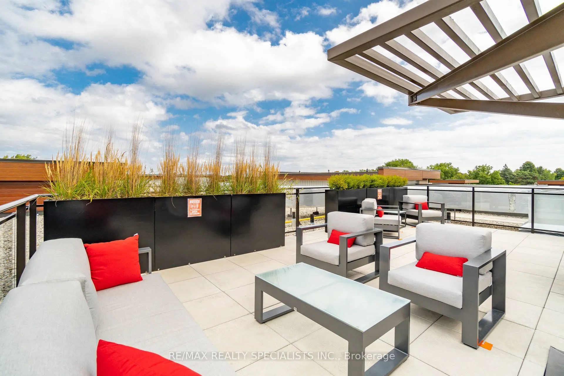 1575 Lakeshore Road W, #258
