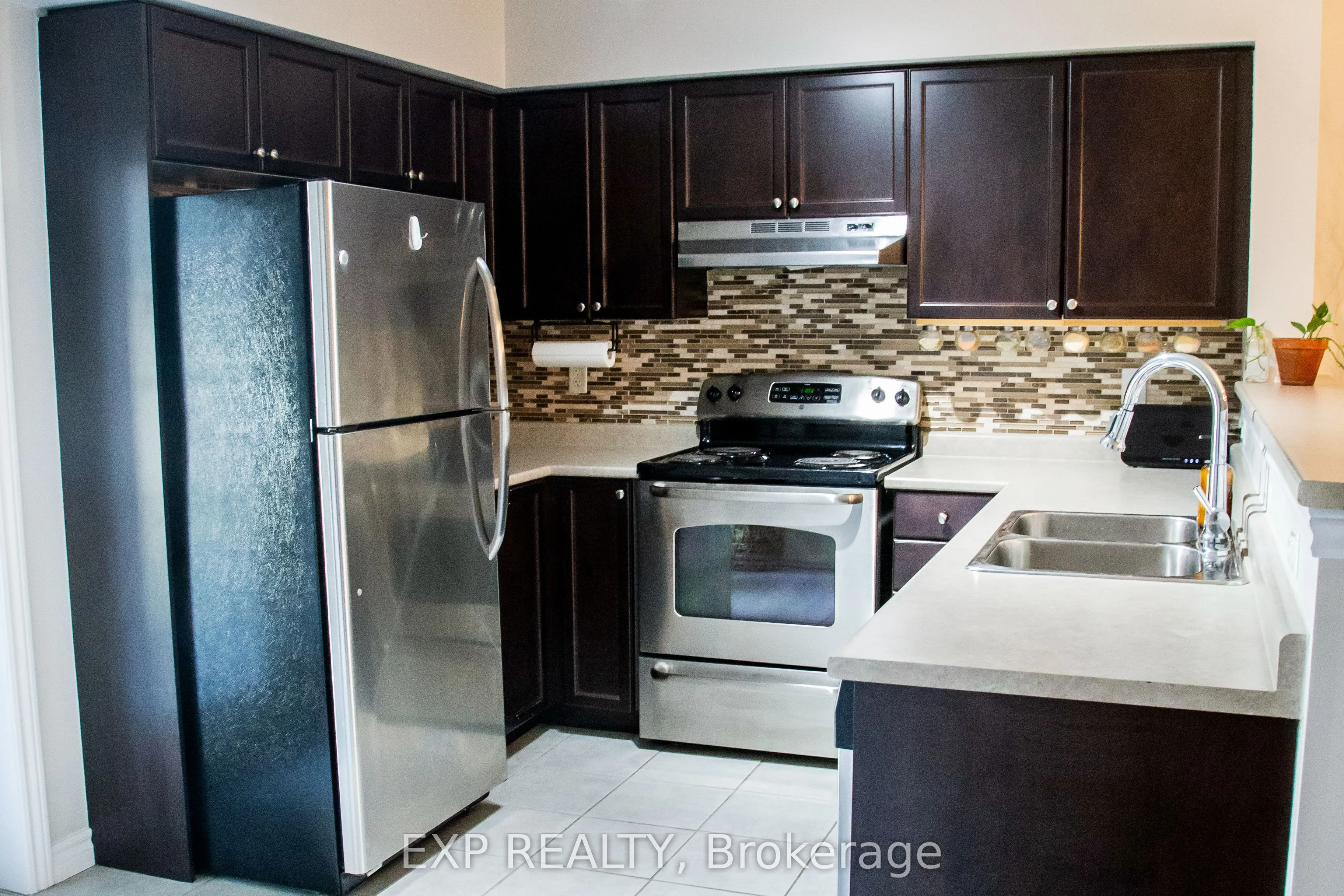 1380 Main Street E, #101
