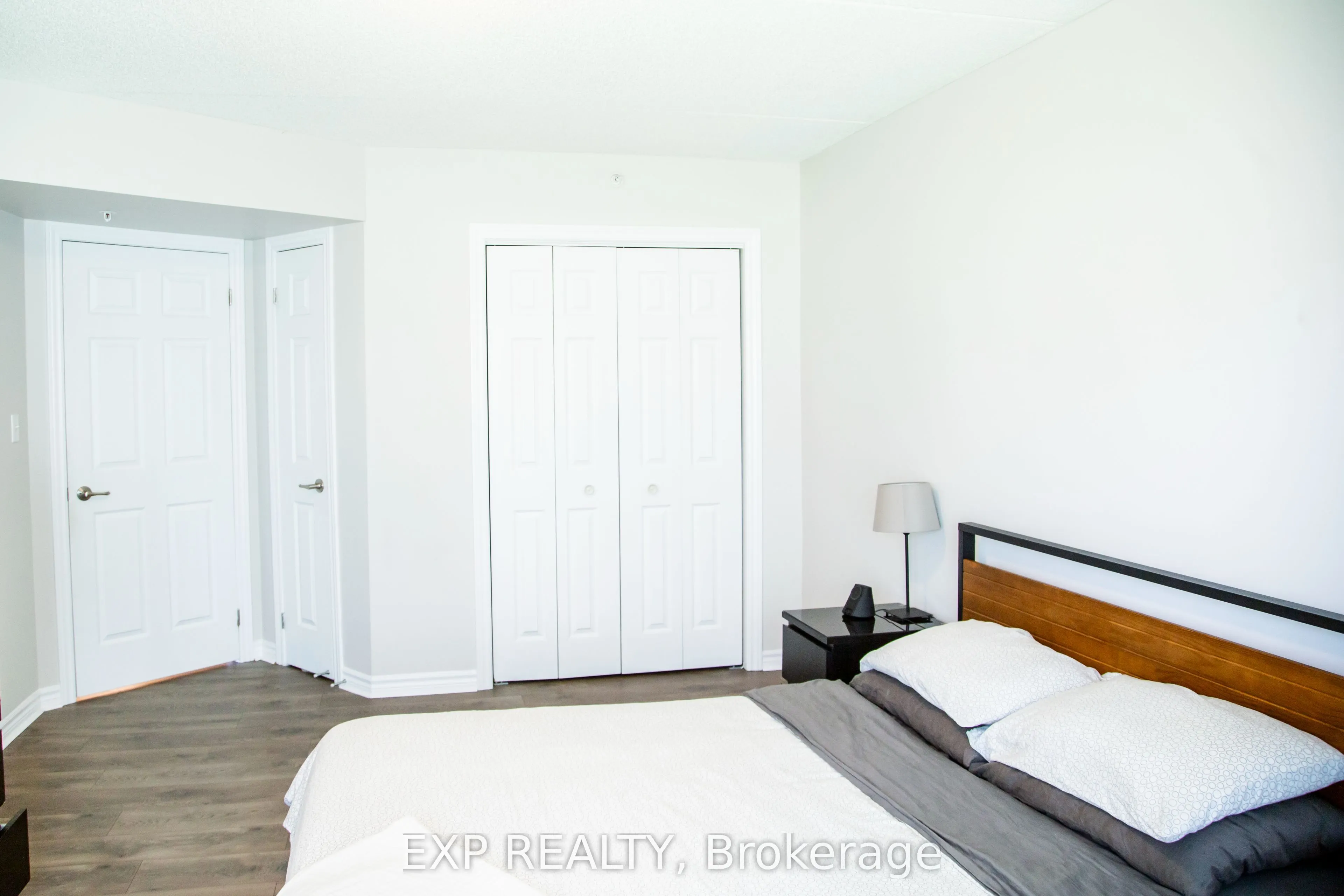 1380 Main Street E, #101
