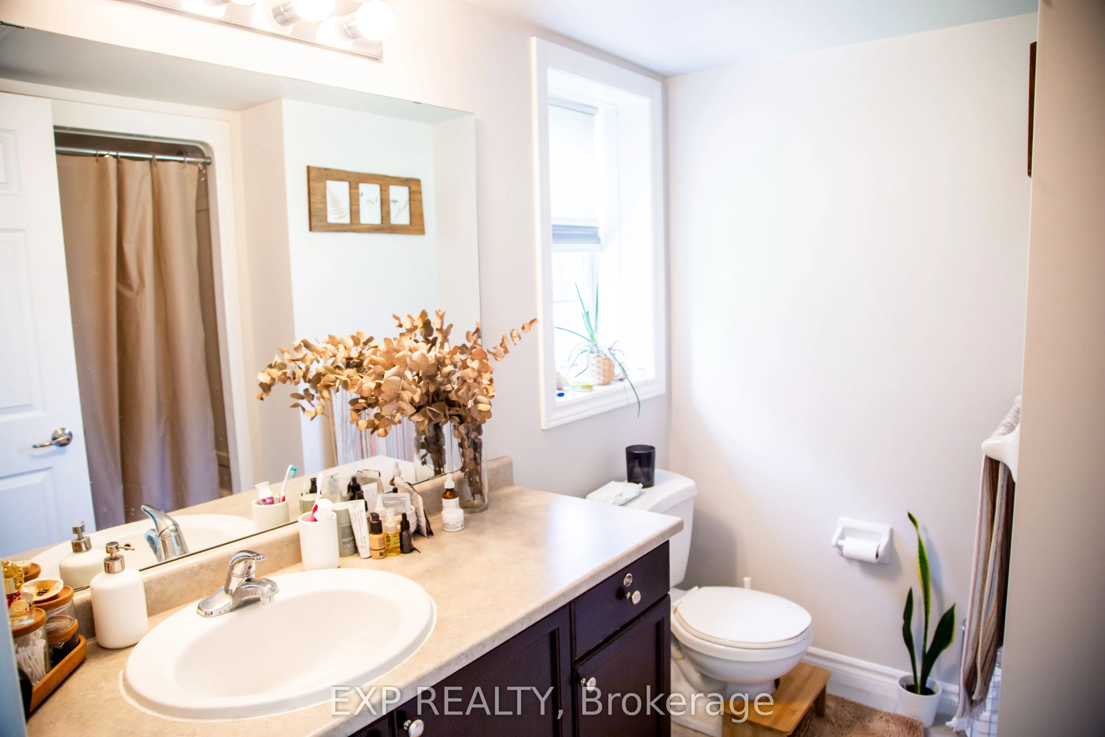 1380 Main Street E, #101