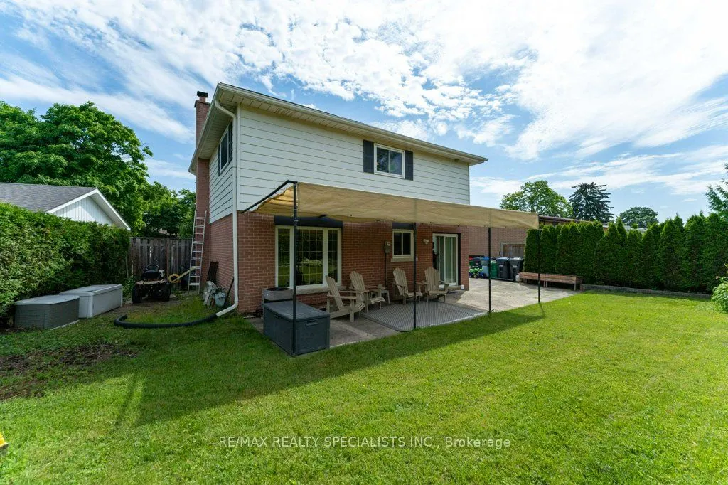 68 Windermere Court