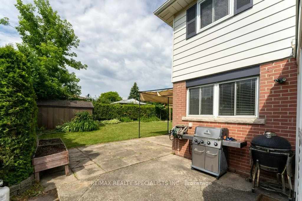 68 Windermere Court