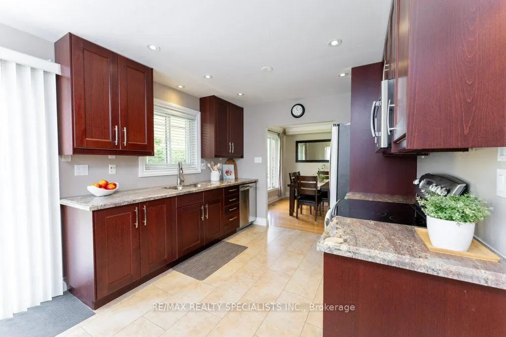 68 Windermere Court