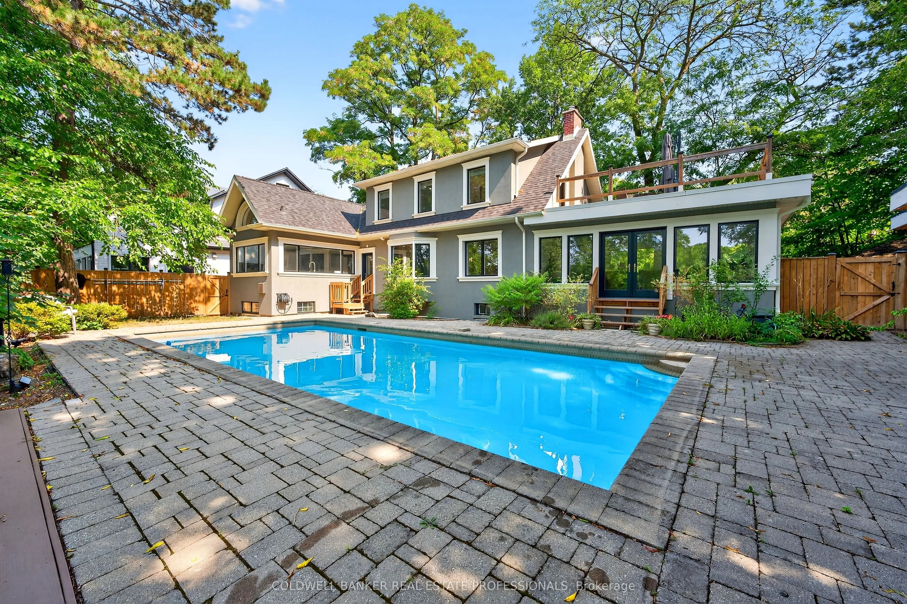 416 Trafalgar Road