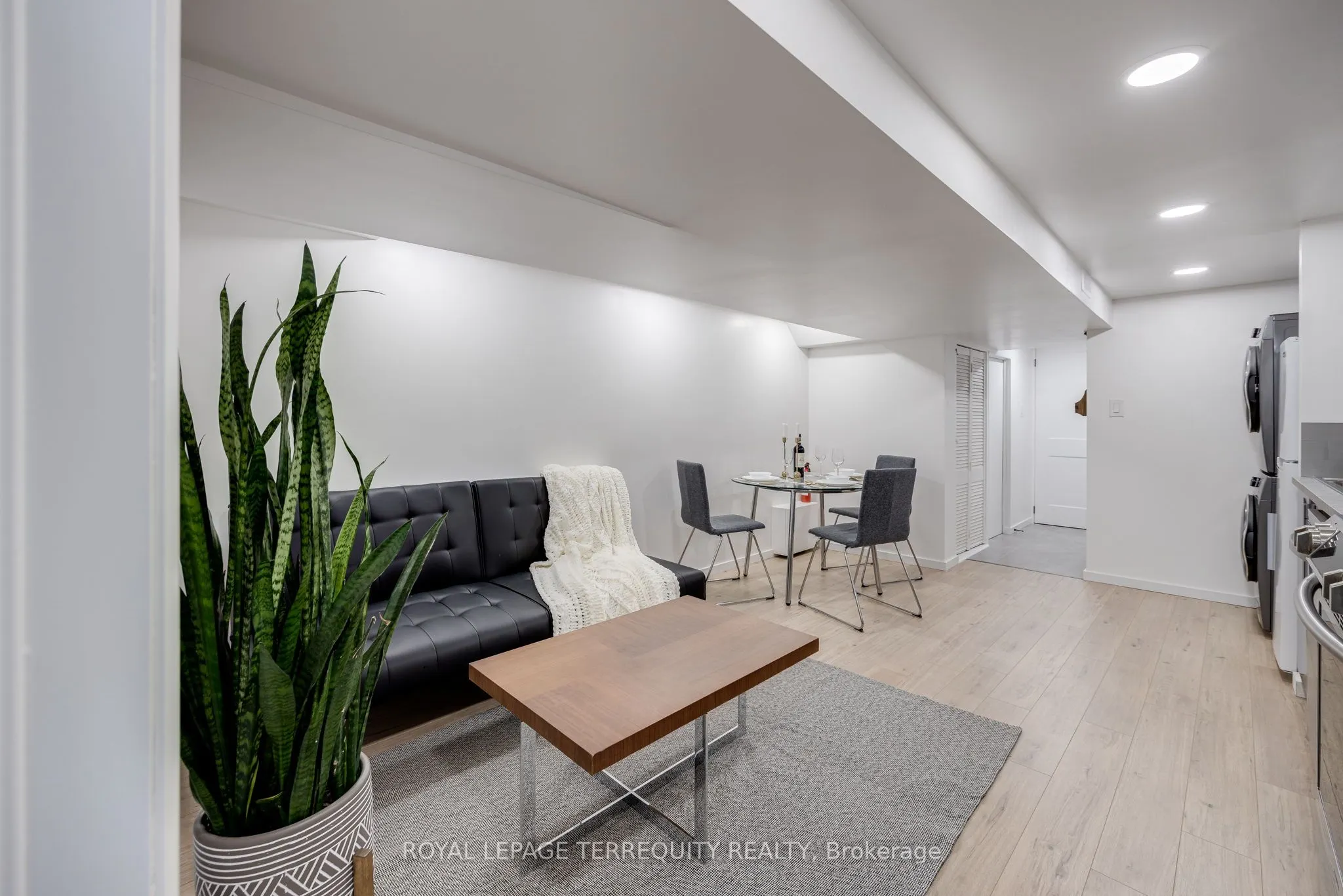 490 Symington Avenue, #Bsmt