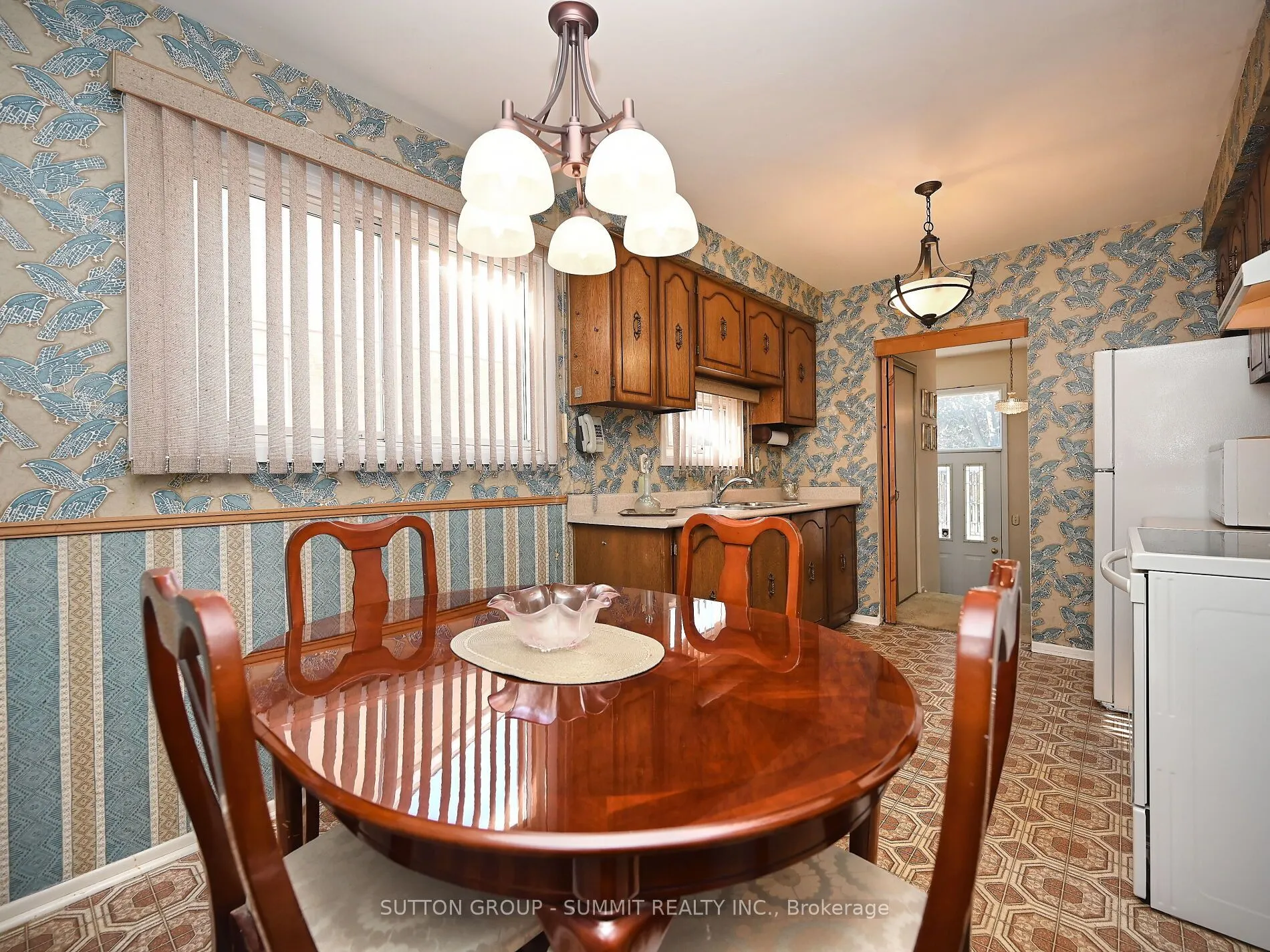 3232 MCCARTHY Court