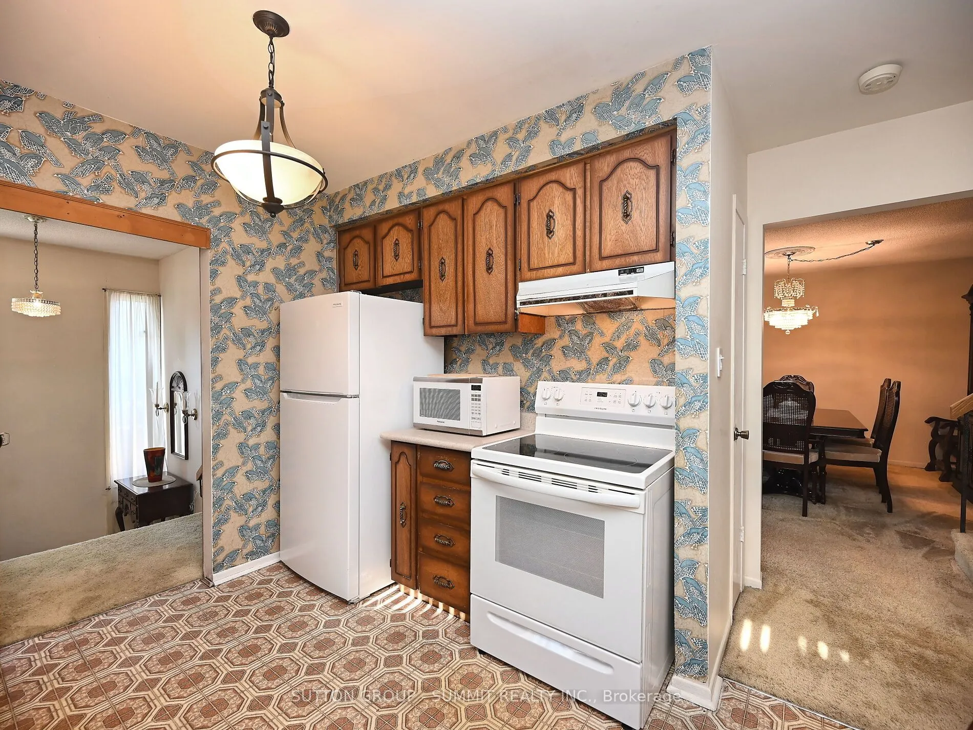 3232 MCCARTHY Court