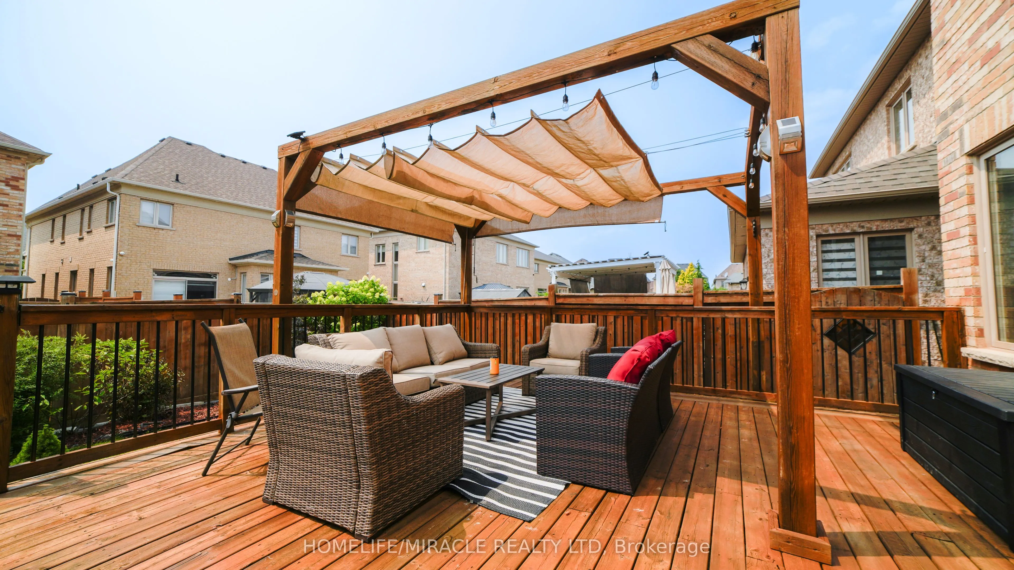 86 JUNETOWN Circle