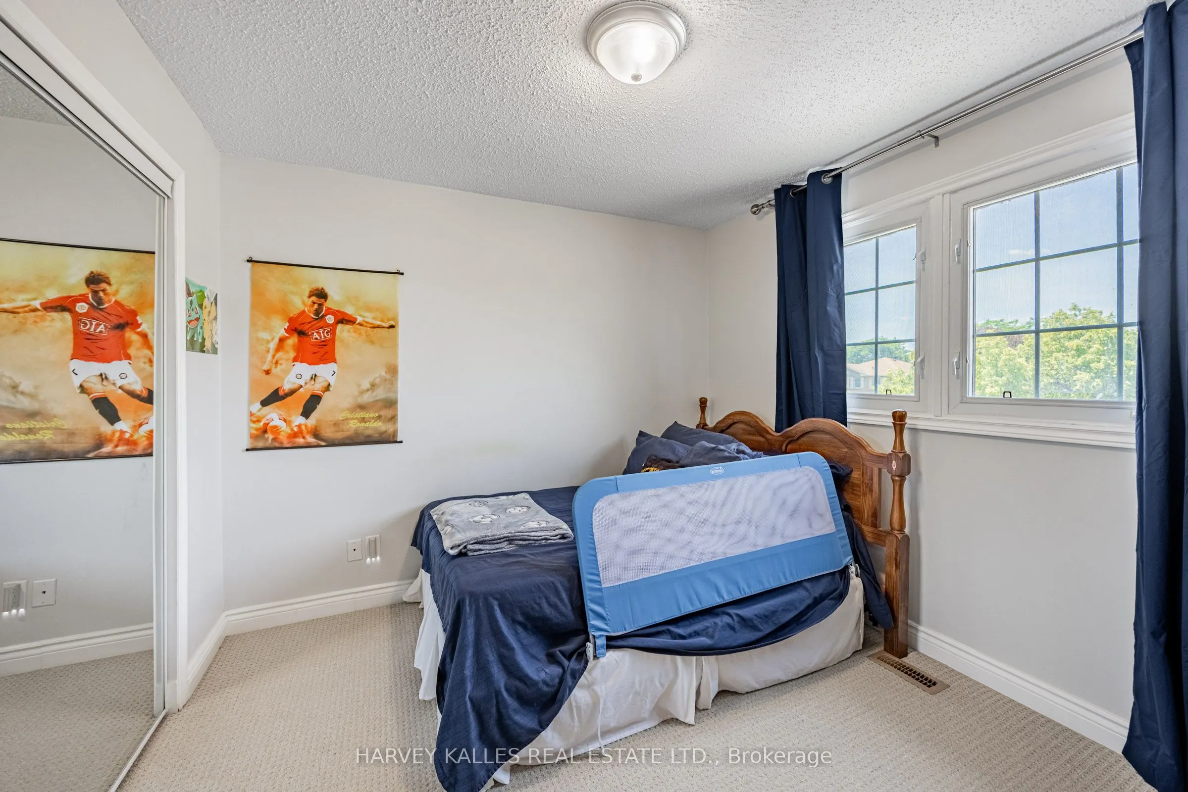 34 Greendust Court