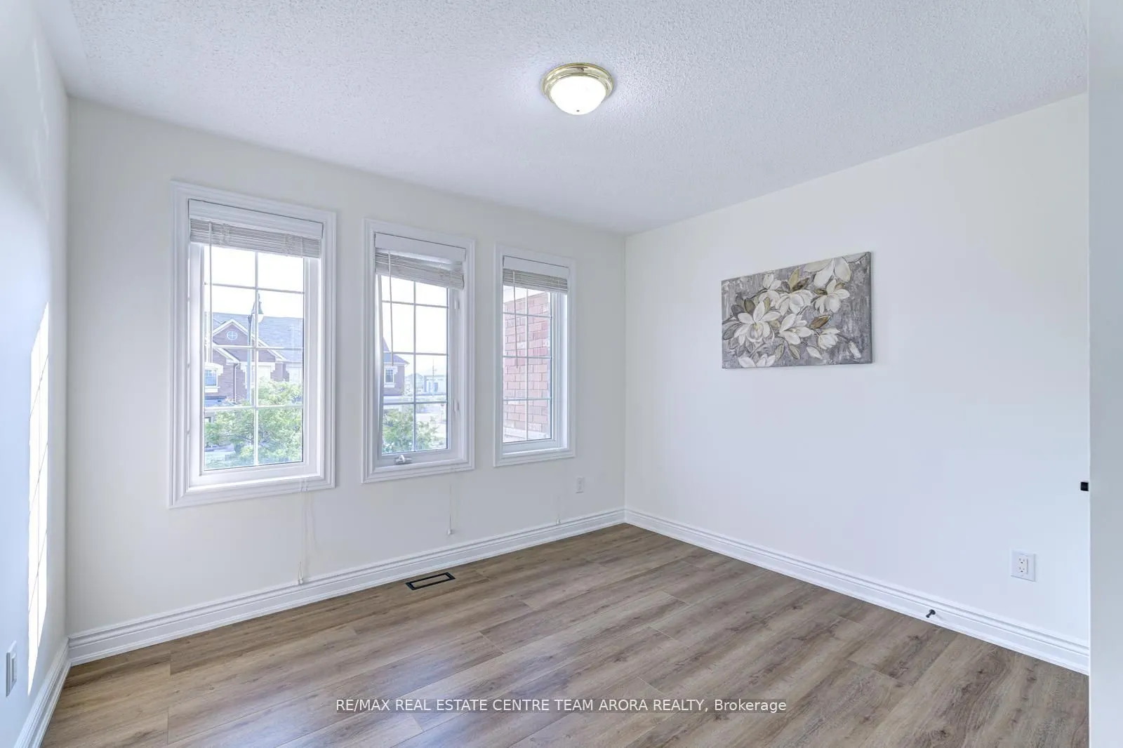 57 Sky Harbour Drive