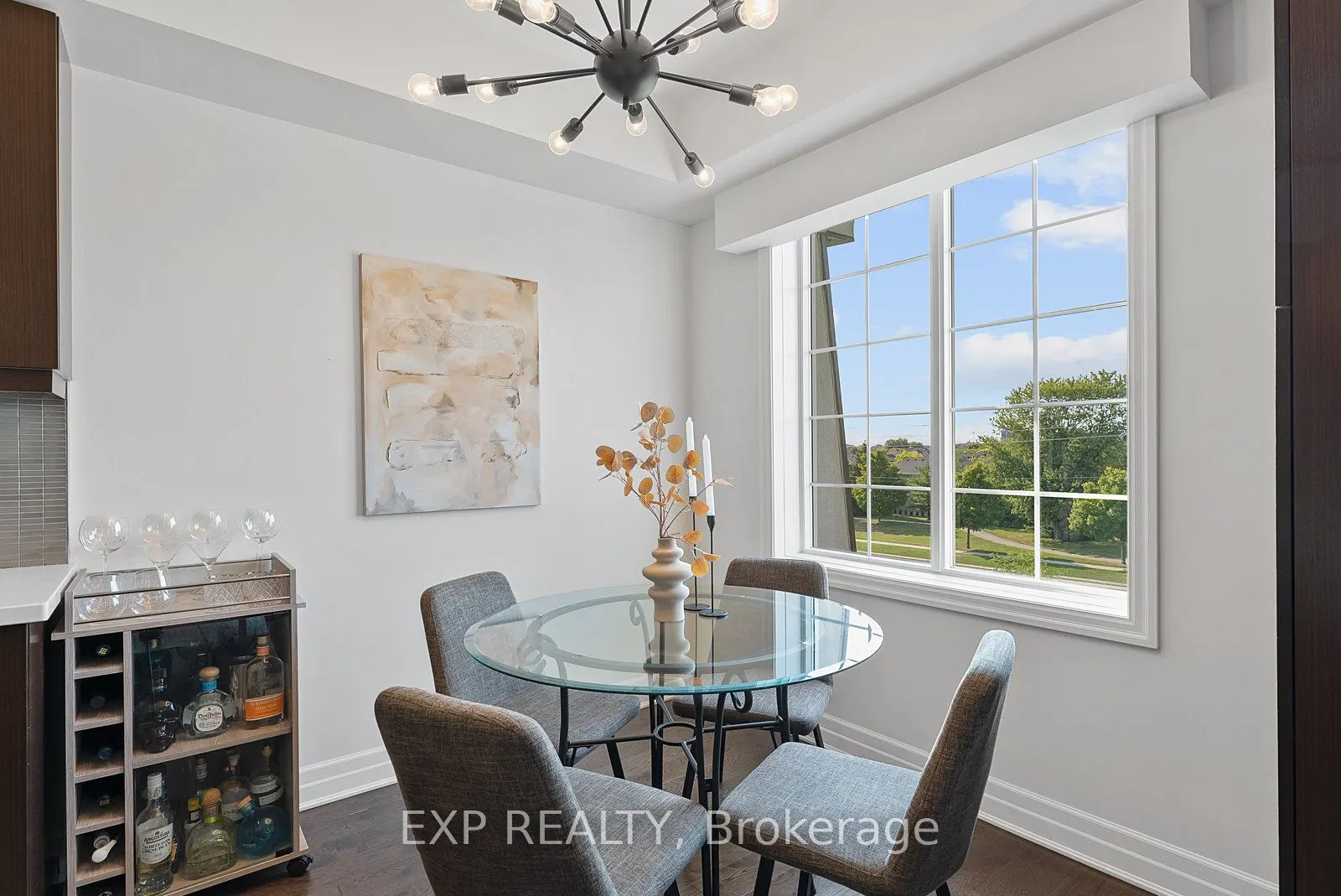 2300 Upper Middle Road W, #325