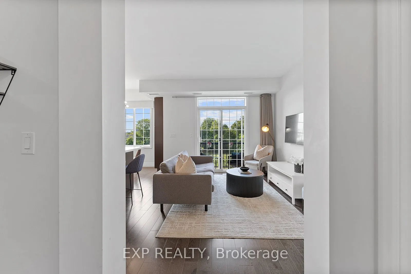 2300 Upper Middle Road W, #325